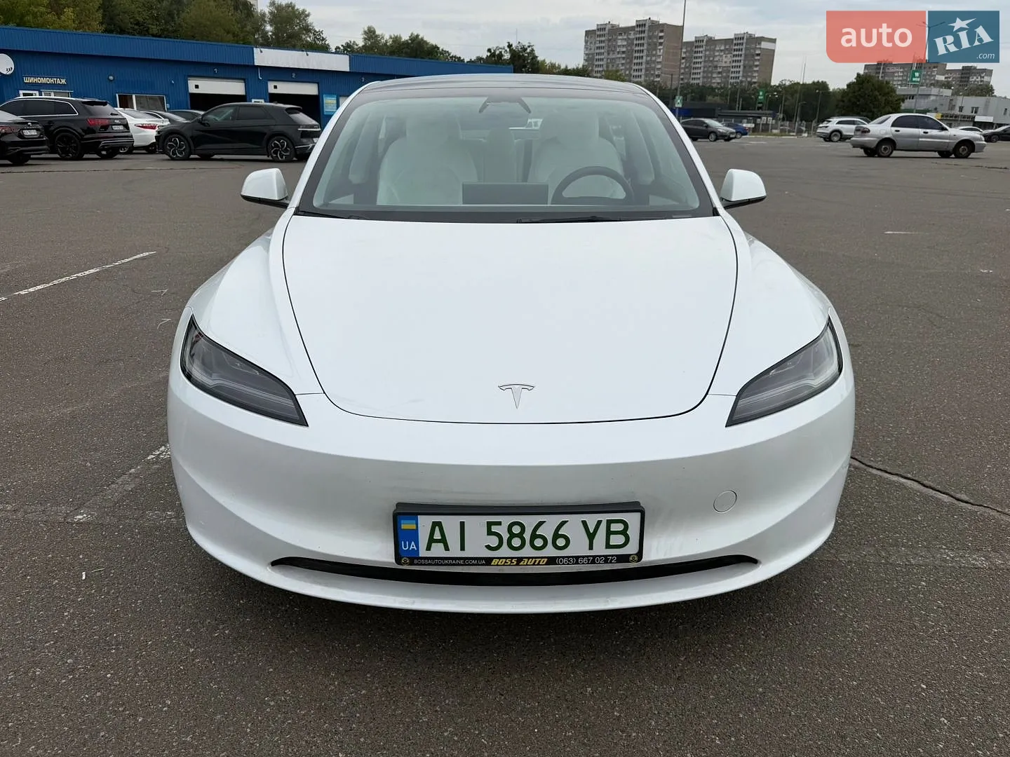 Tesla Model 3, 2024