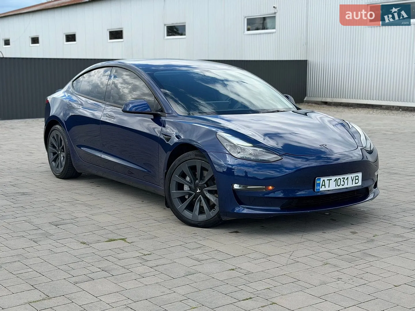 Tesla Model 3, 2022