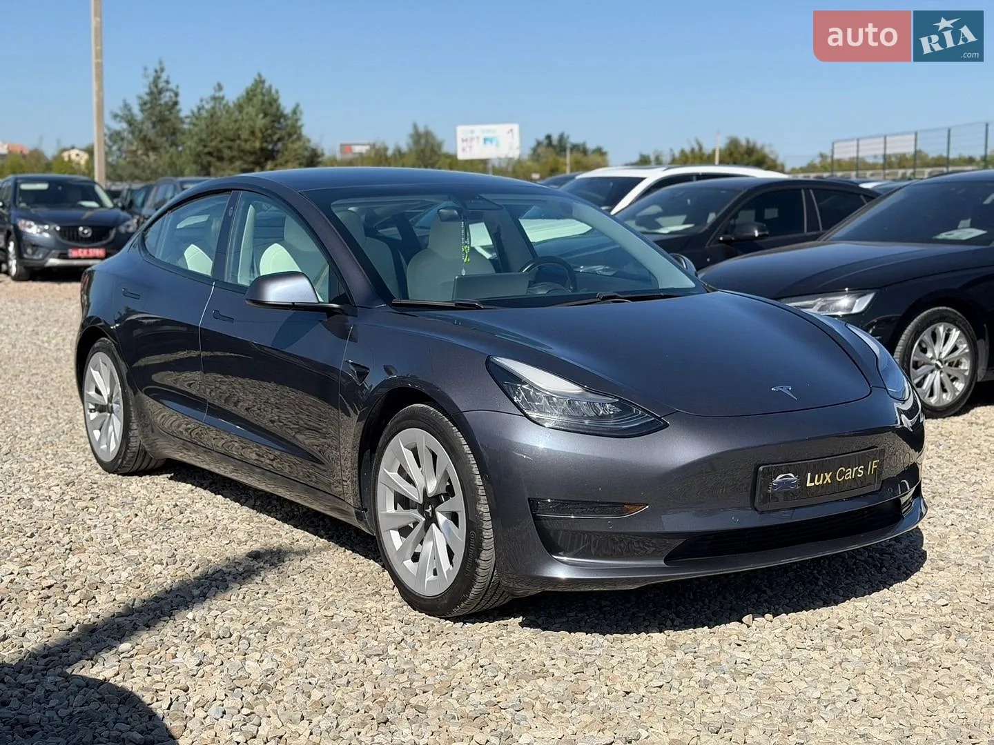 Tesla Model 3, 2020