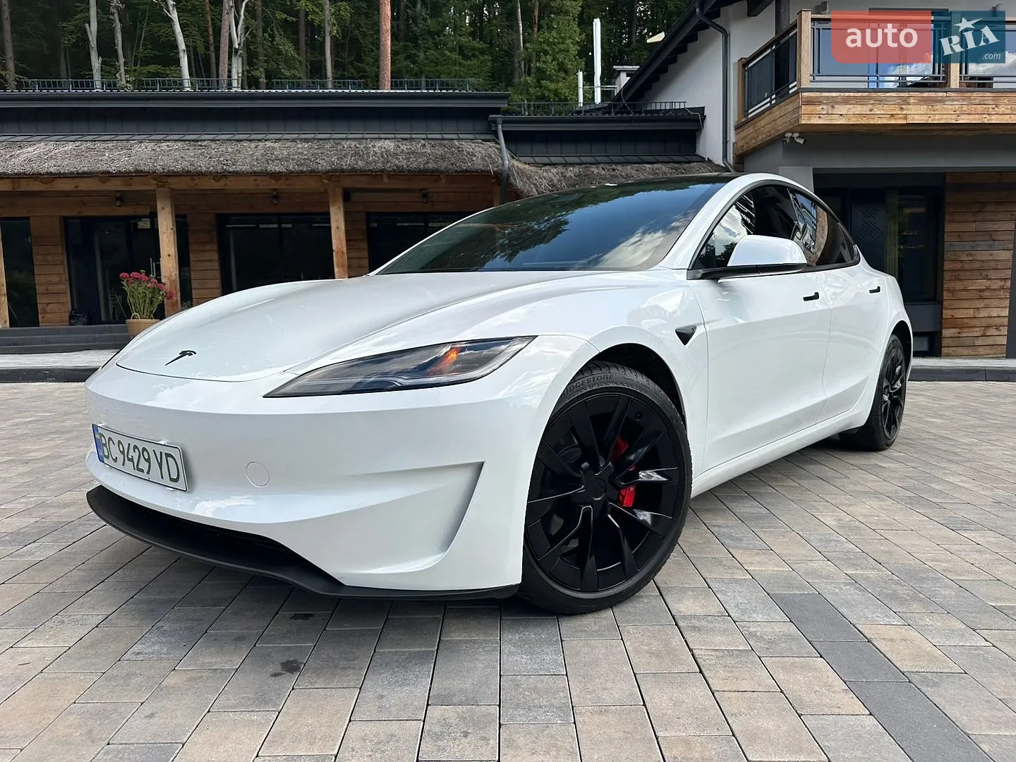Tesla Model 3, 2025