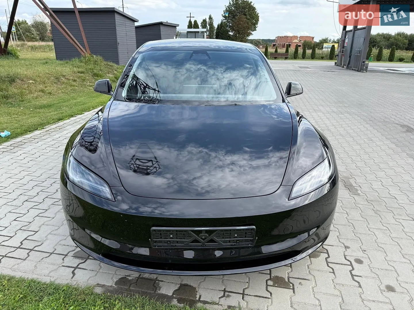 Tesla Model 3, 2024