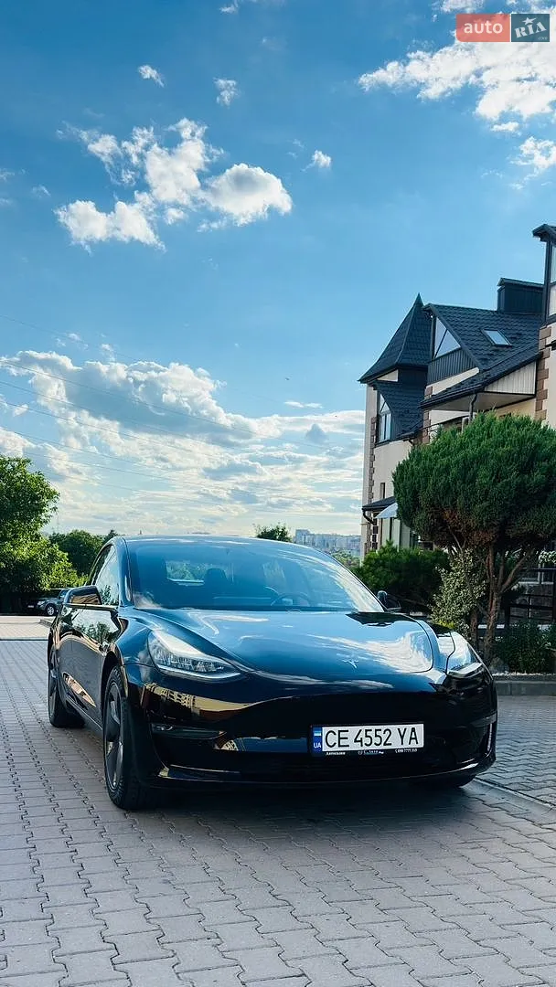 Tesla Model 3, 2019