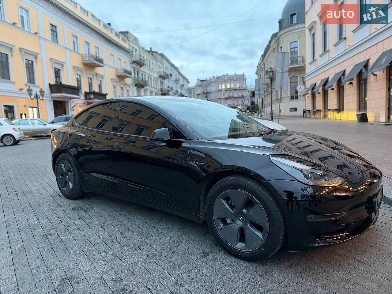 Tesla Model 3, 2022