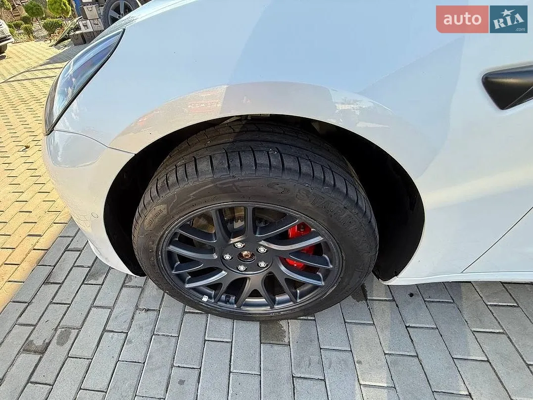 Tesla Model 3, 2022
