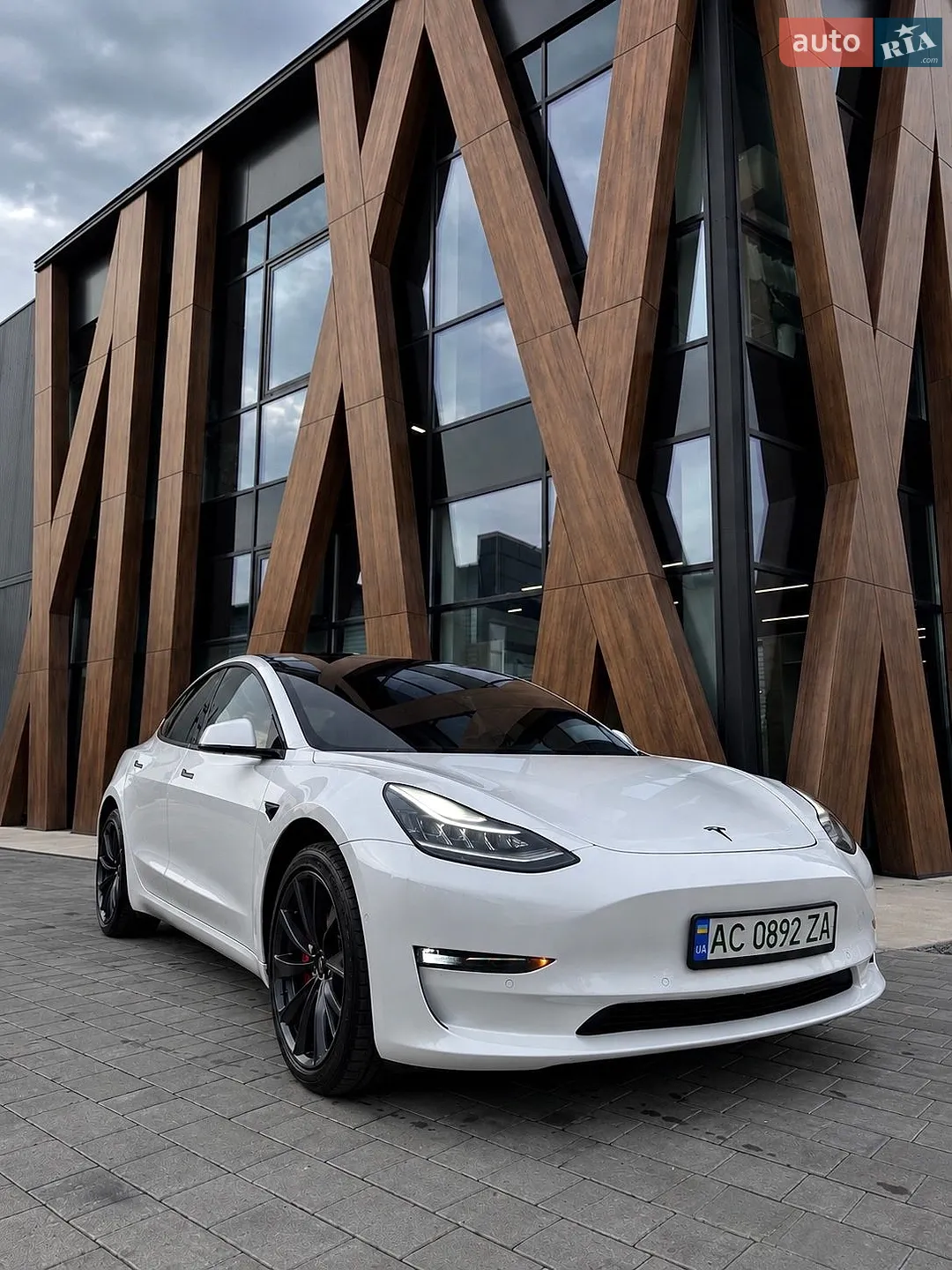 Tesla Model 3, 2018