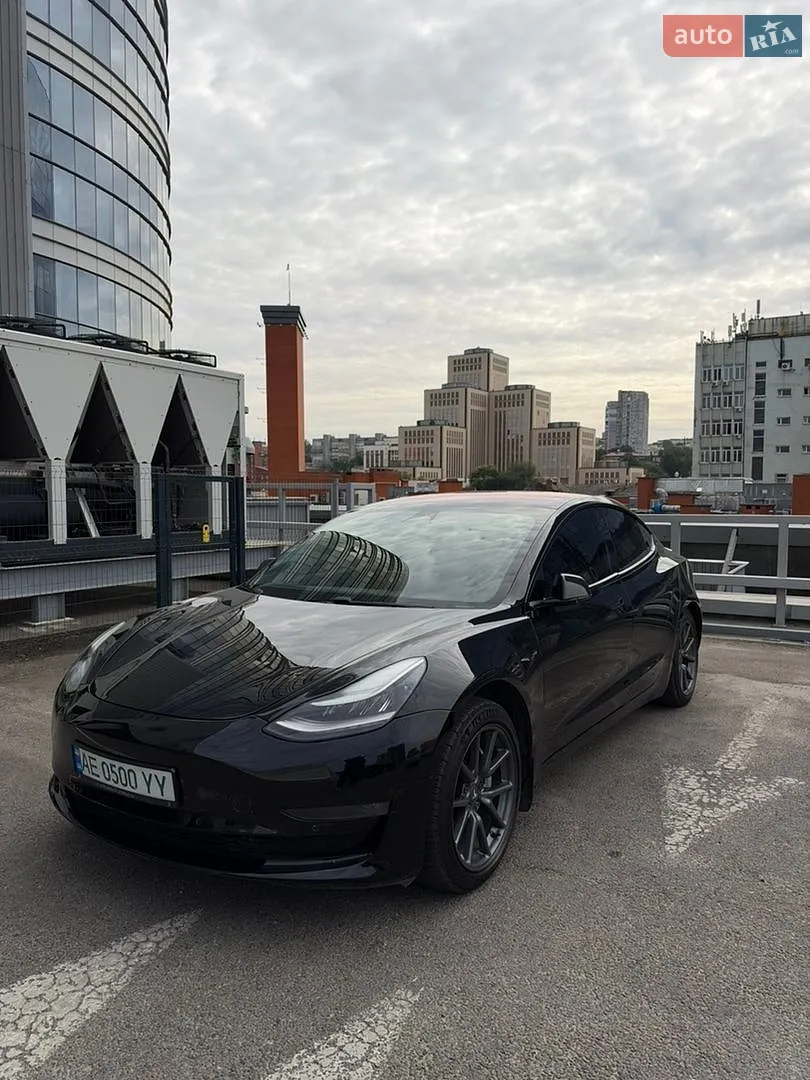 Tesla Model 3, 2018