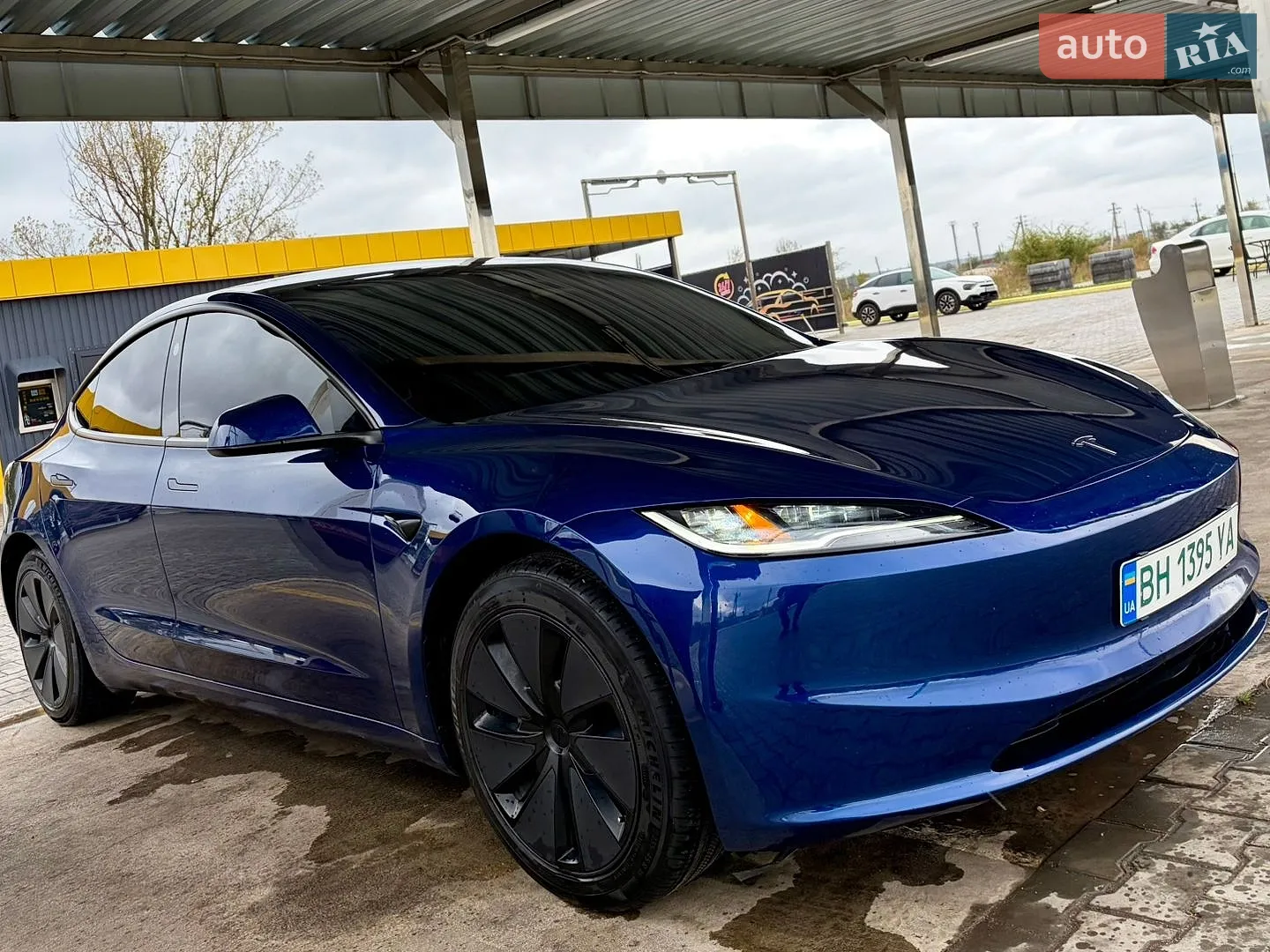 Tesla Model 3, 2024