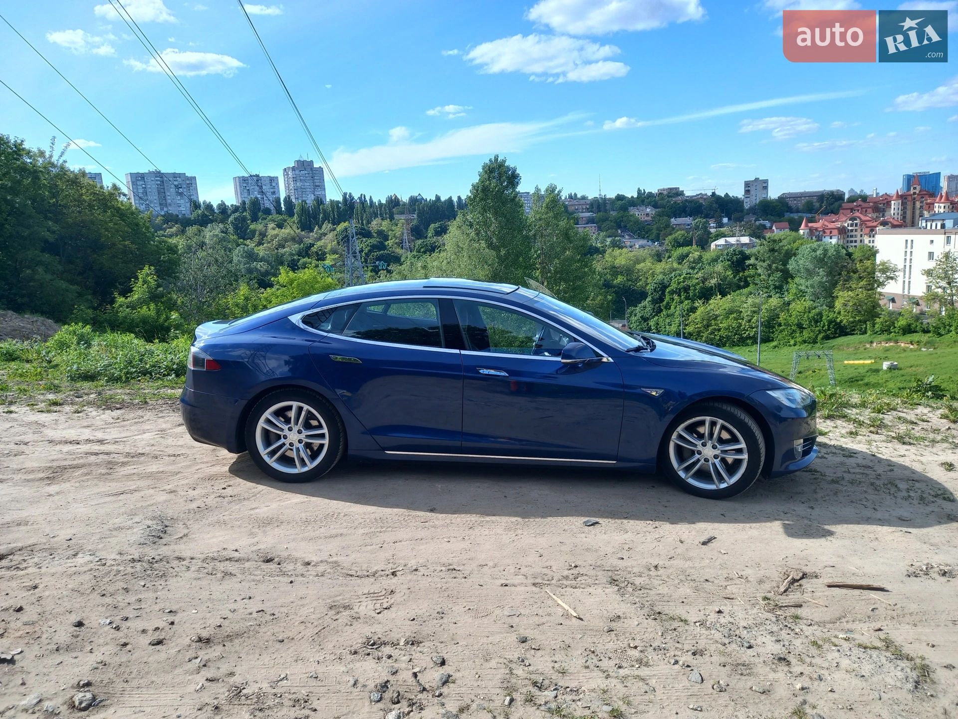 Tesla Model S, 2016