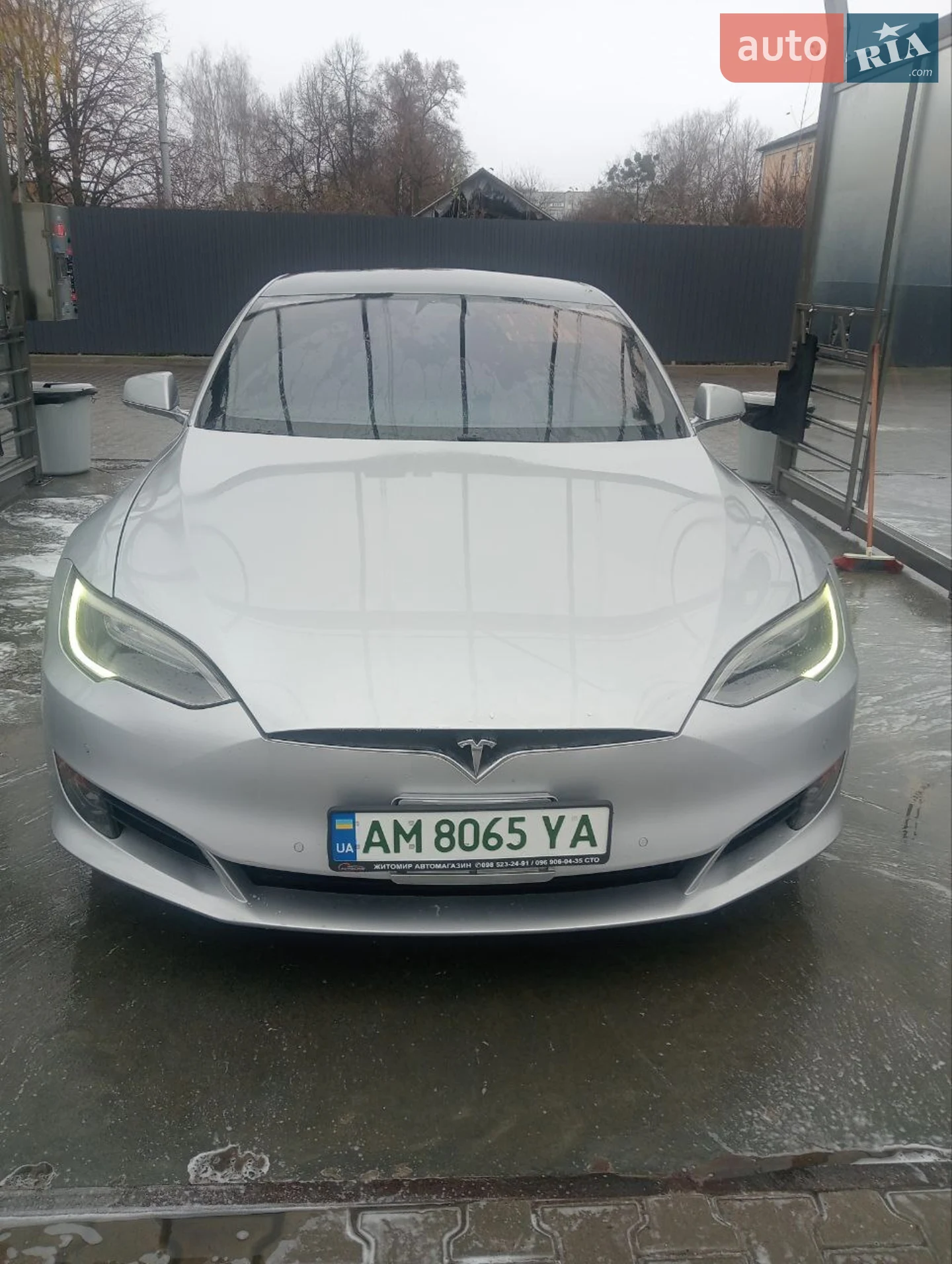 Tesla Model S, 2017