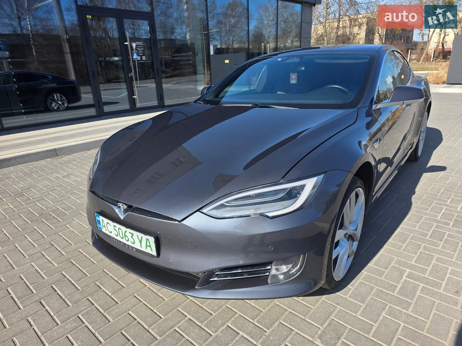 Tesla Model S, 2020