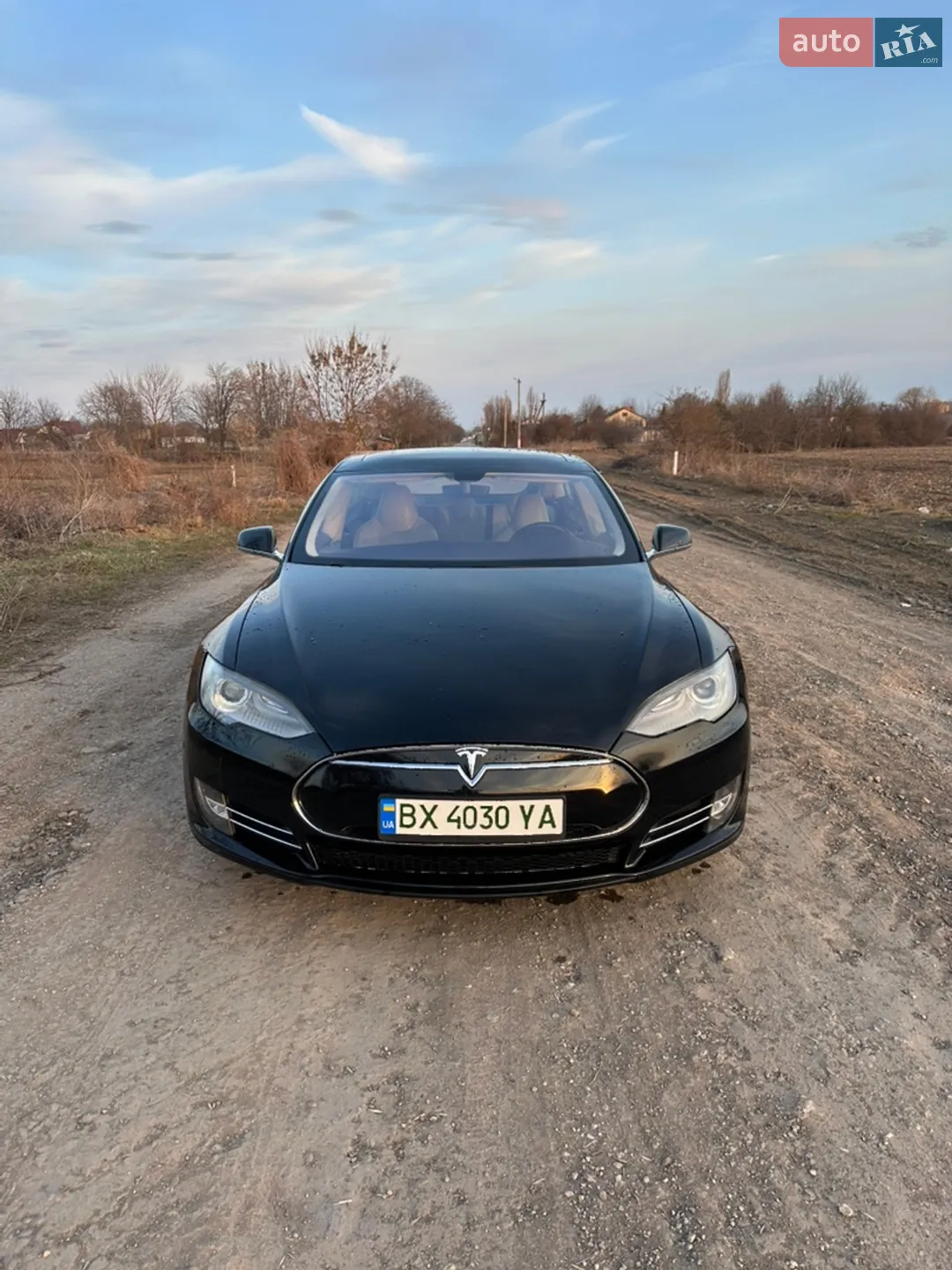 Tesla Model S, 2012