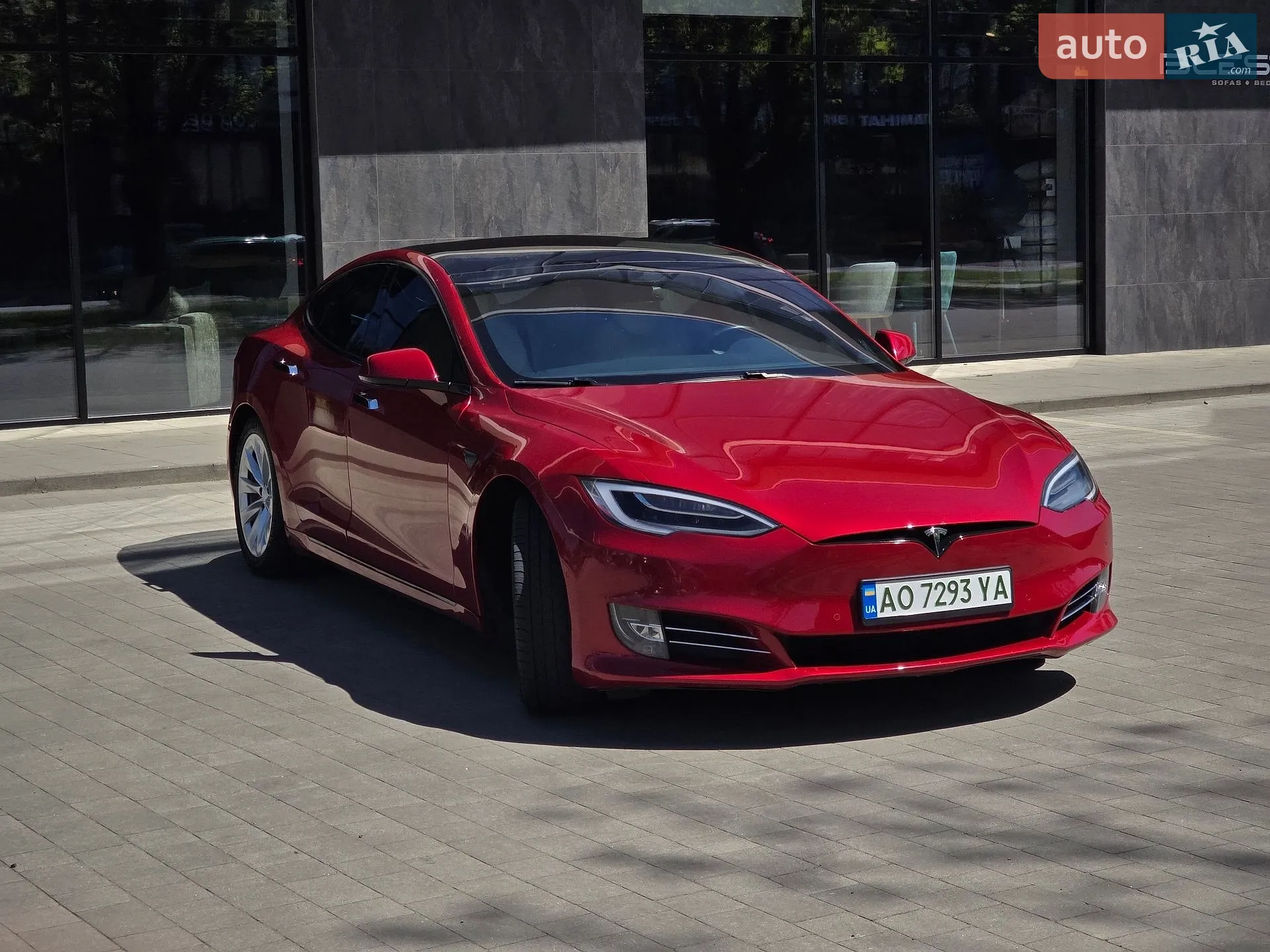 Tesla Model S, 2020
