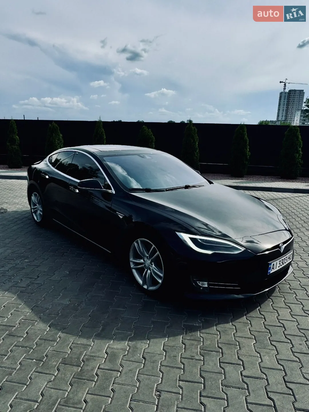 Tesla Model S, 2016