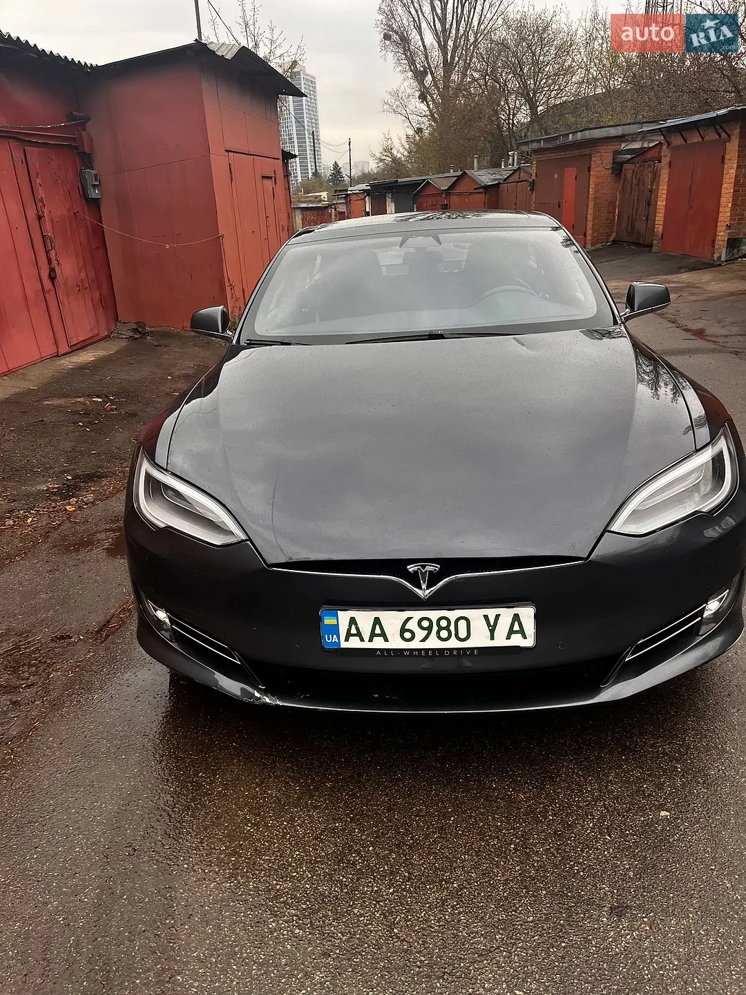 Tesla Model S, 2017