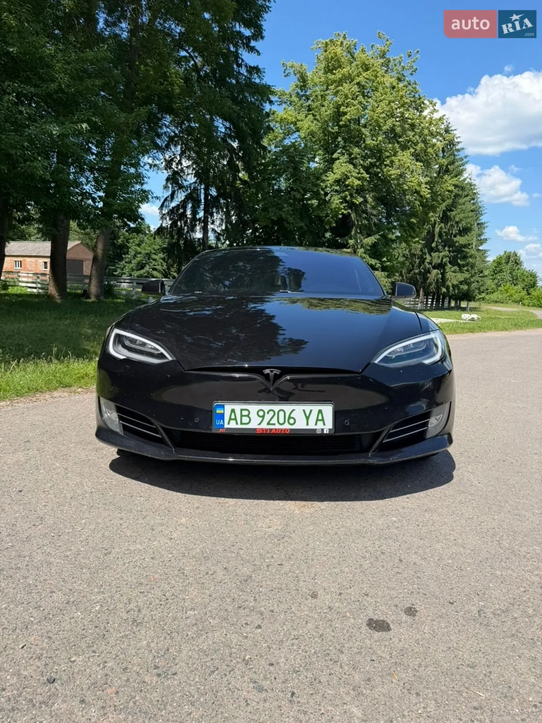 Tesla Model S, 2018