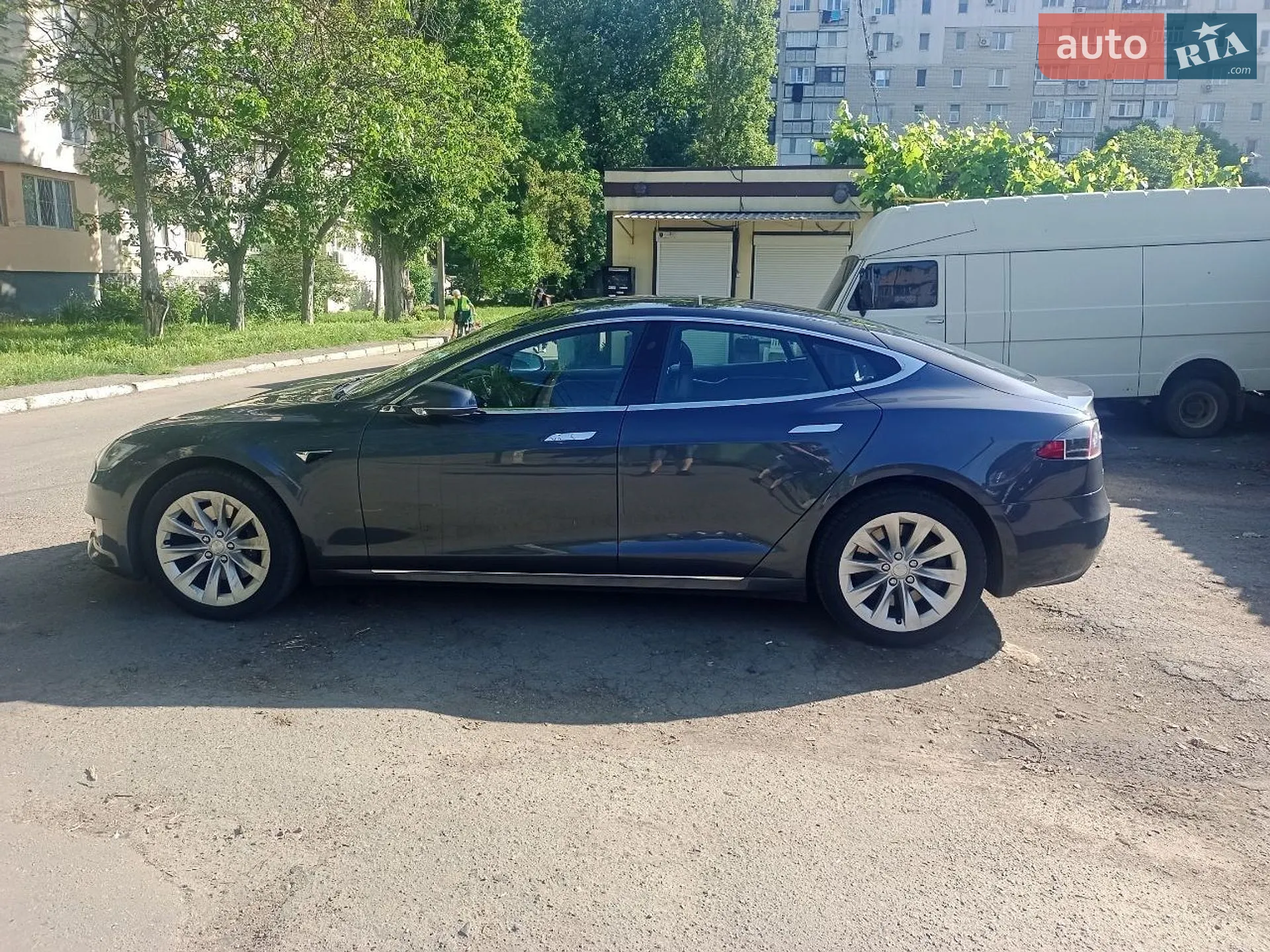 Tesla Model S, 2017