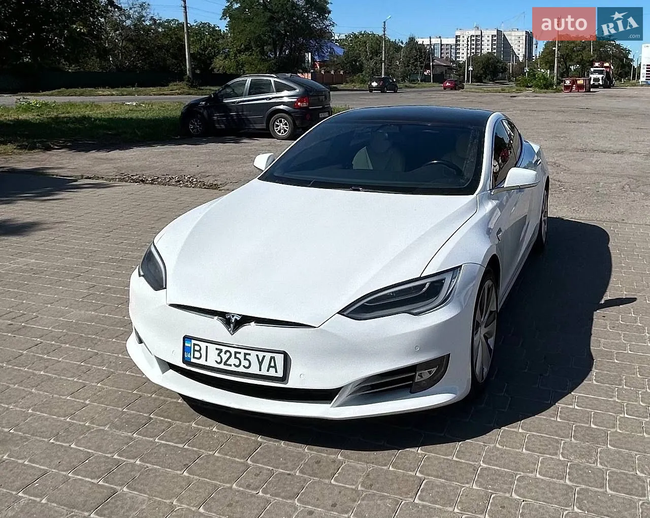 Tesla Model S, 2020