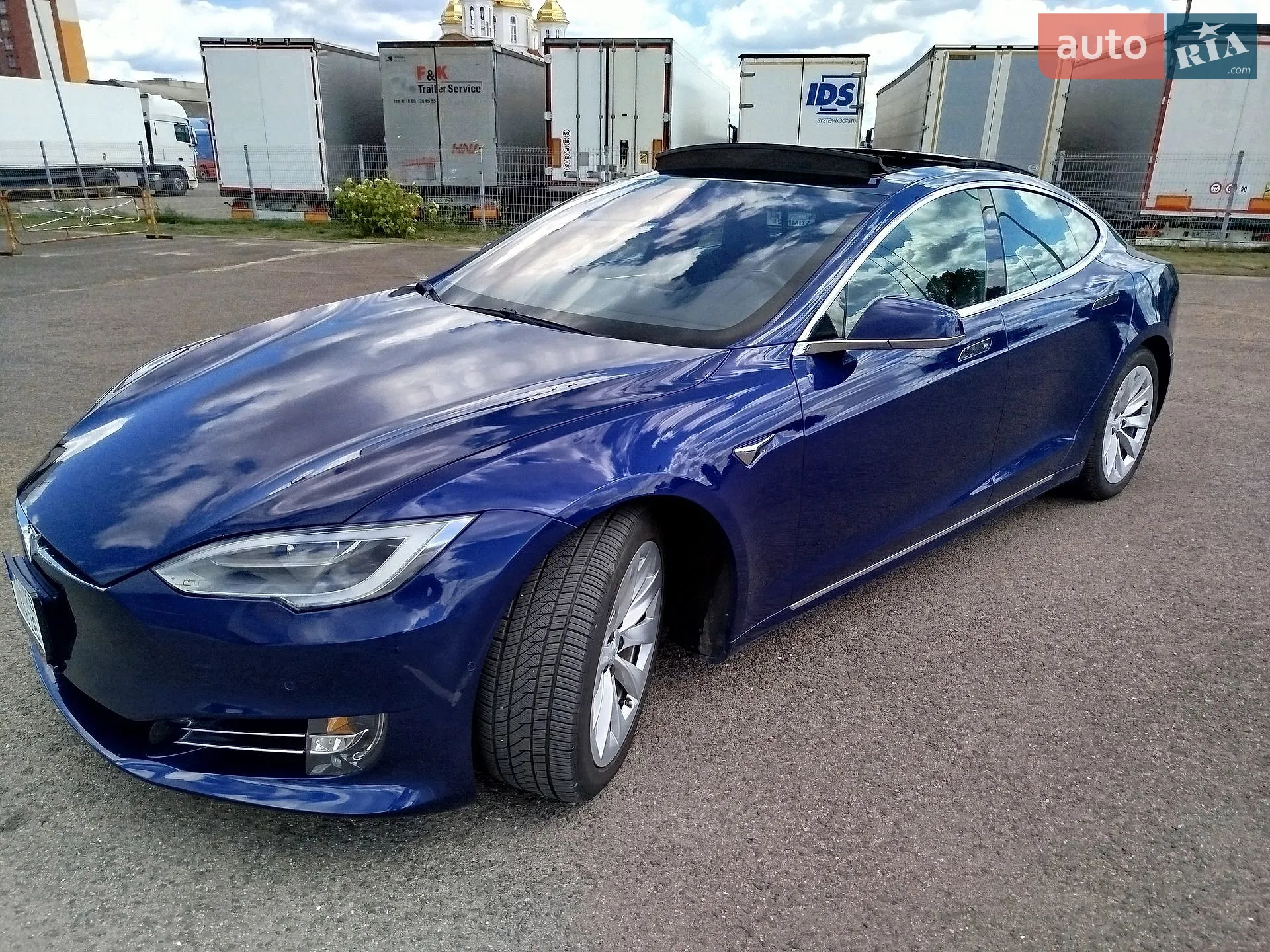 Tesla Model S, 2016