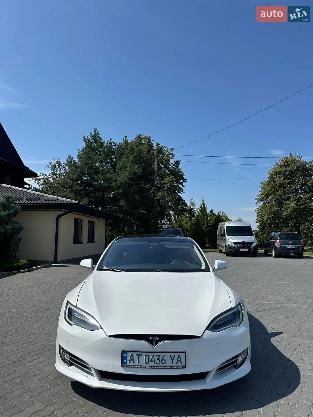 Tesla Model S, 2017