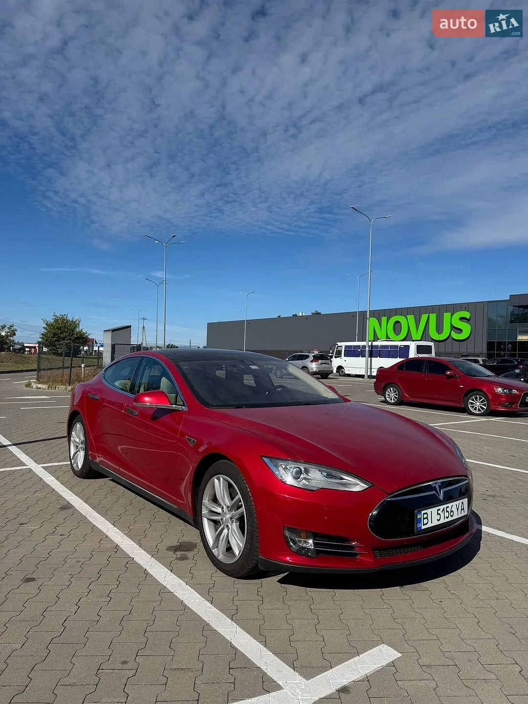 Tesla Model S, 2014