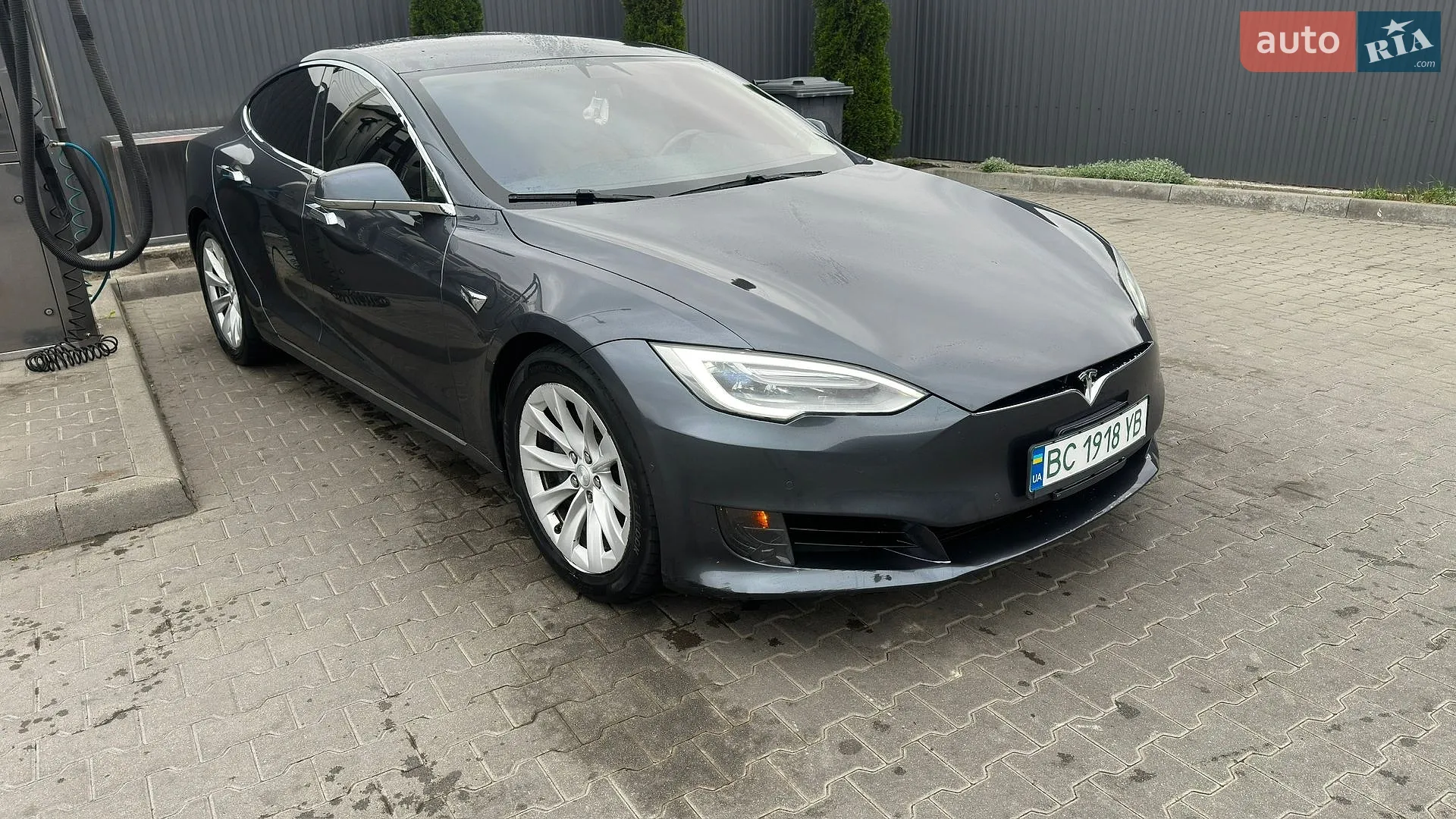 Tesla Model S, 2017