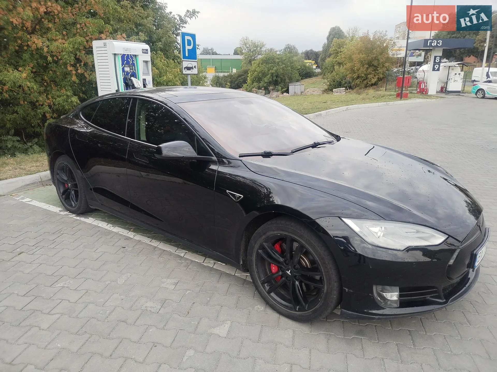 Tesla Model S, 2014