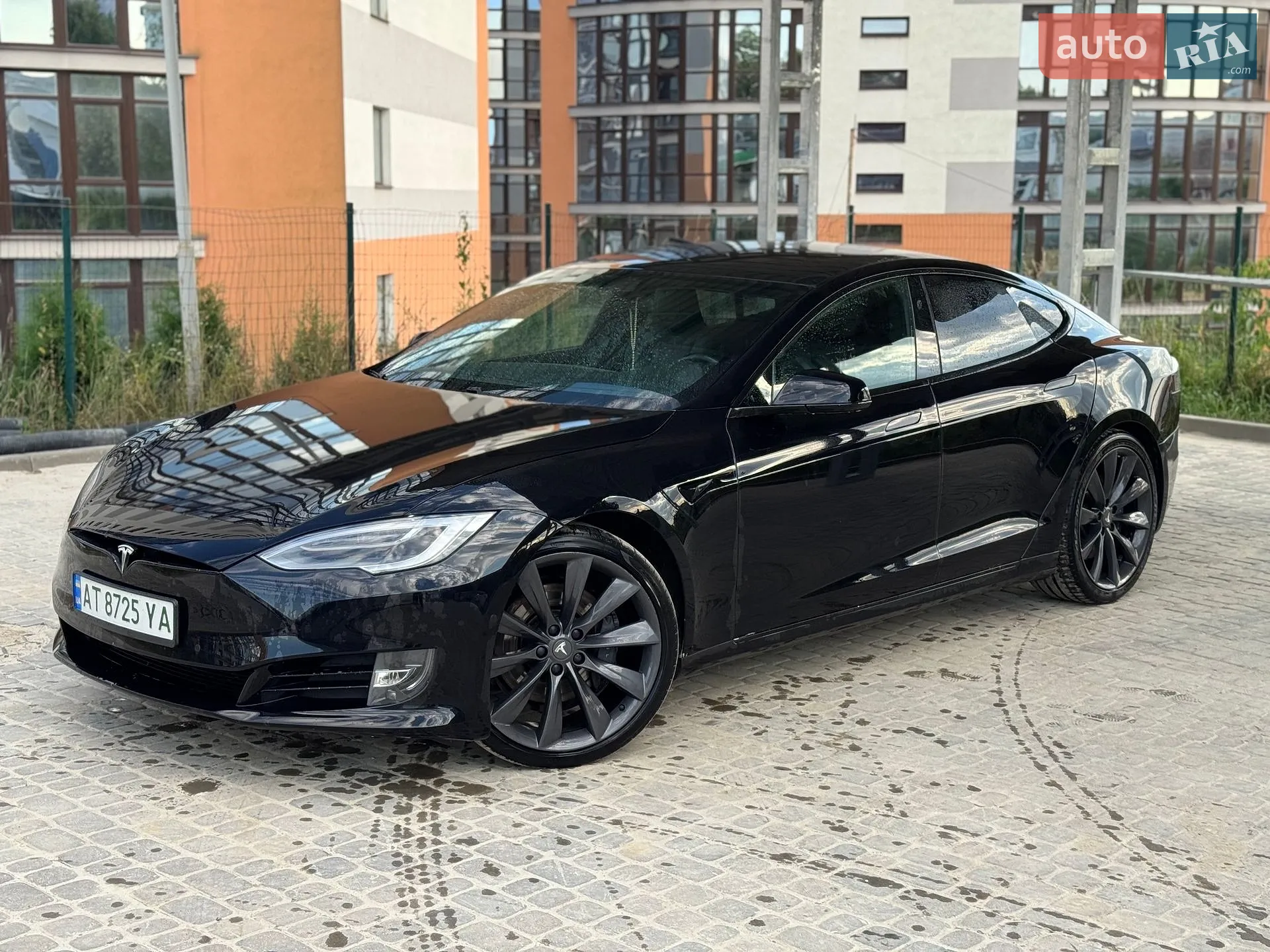 Tesla Model S, 2017