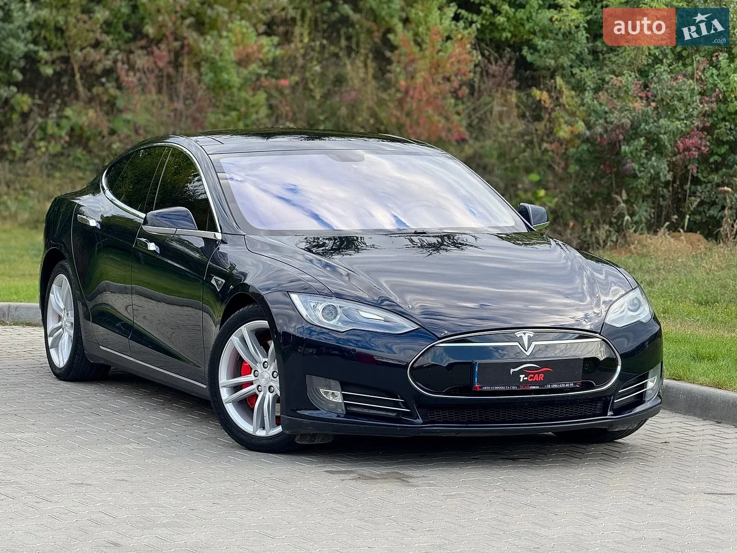 Tesla Model S, 2013