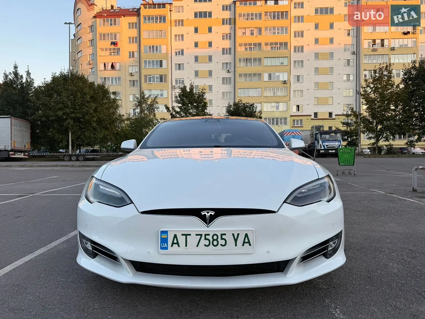 Tesla Model S, 2017