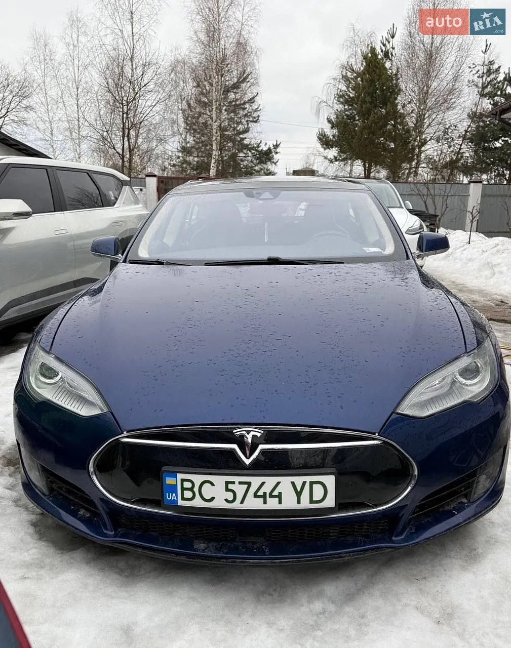 Tesla Model S, 2015