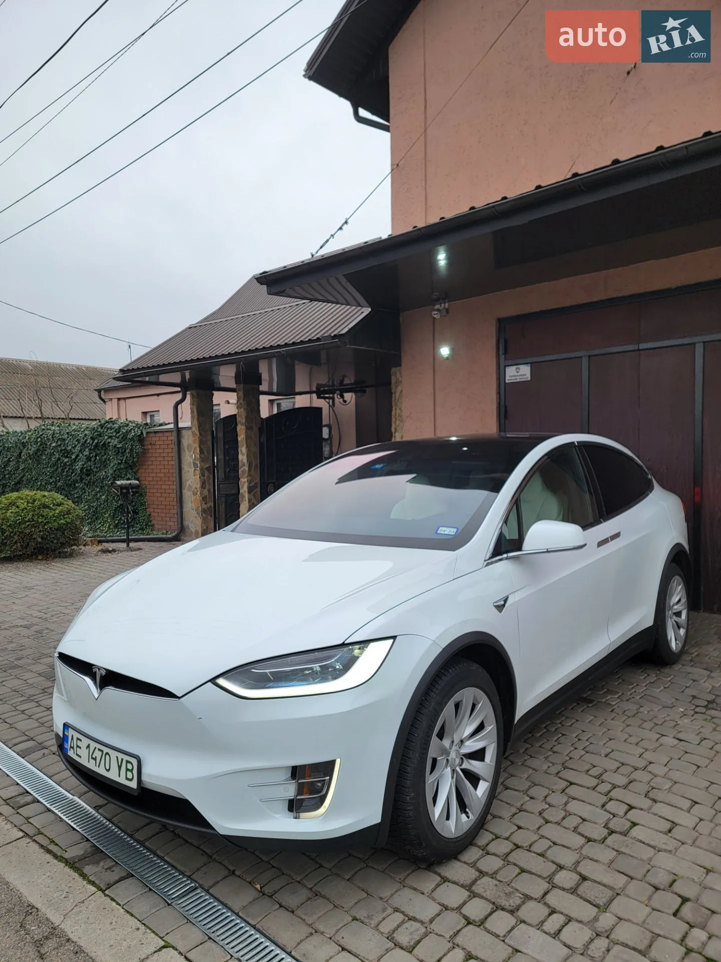 Tesla Model X, 2018