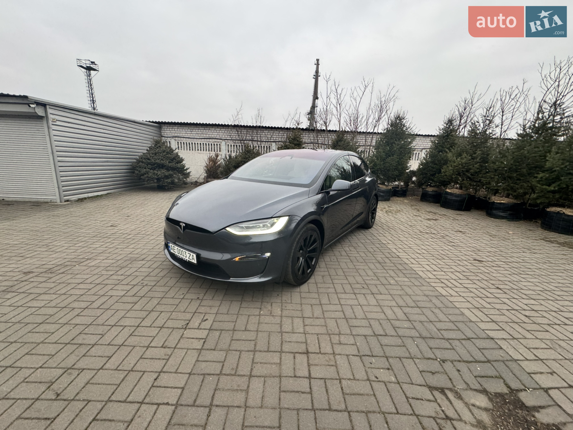 Tesla Model X, 2022