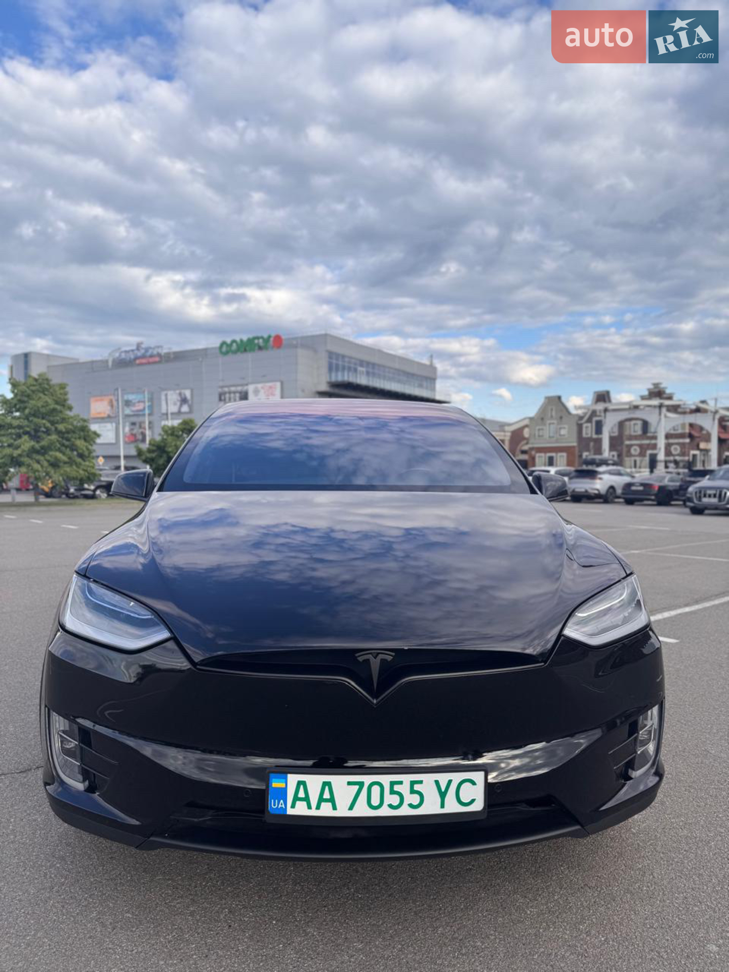 Tesla Model X, 2020