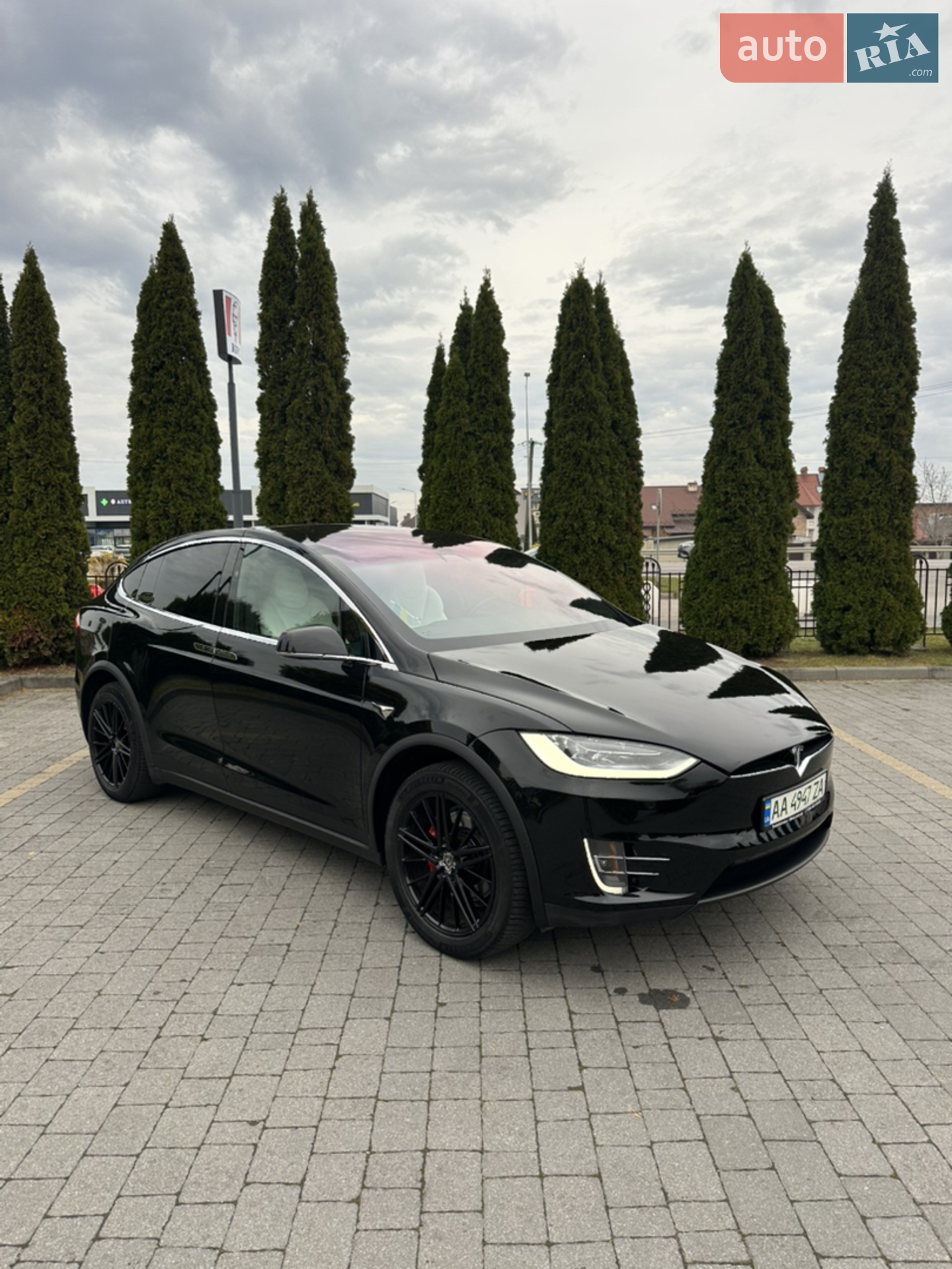 Tesla Model X, 2019