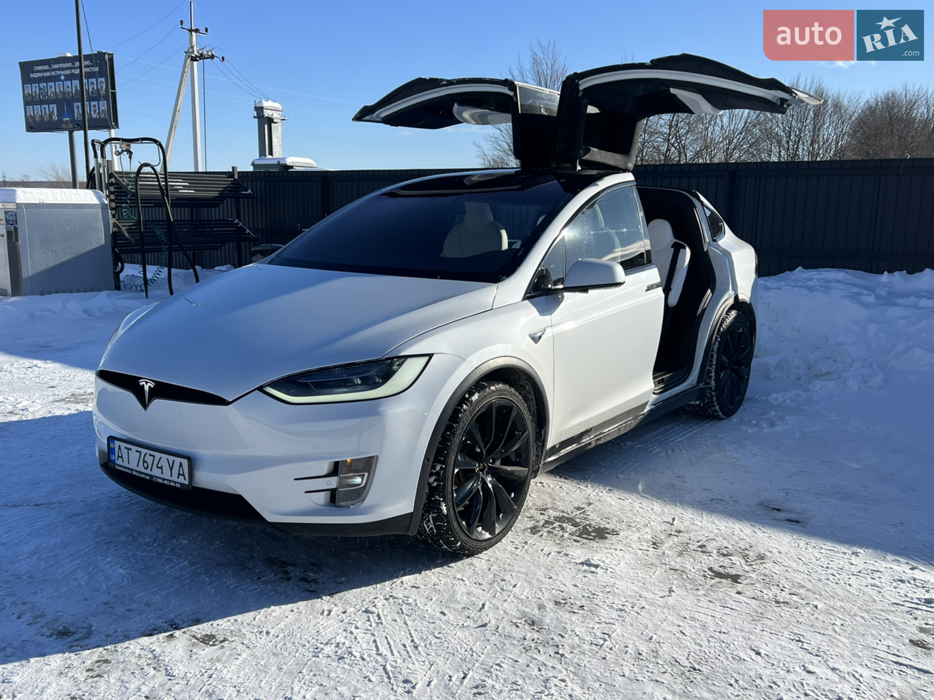 Tesla Model X, 2020