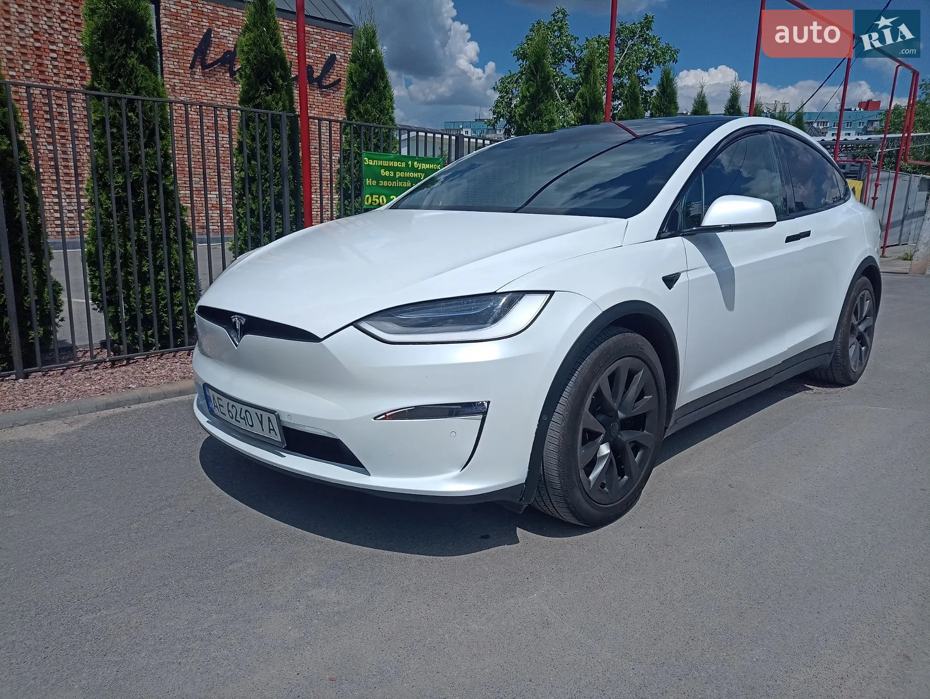 Tesla Model X, 2022