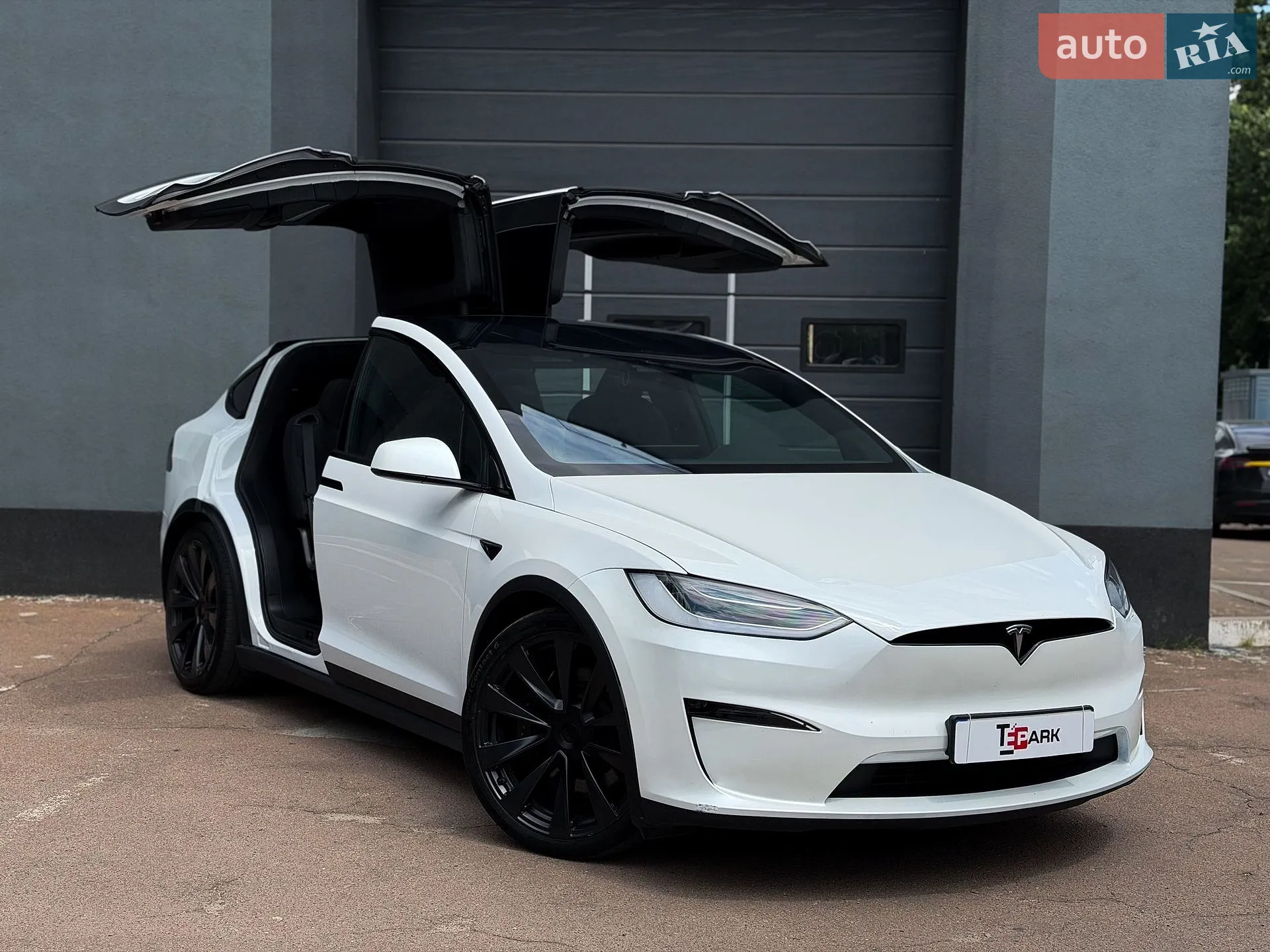 Tesla Model X, 2023