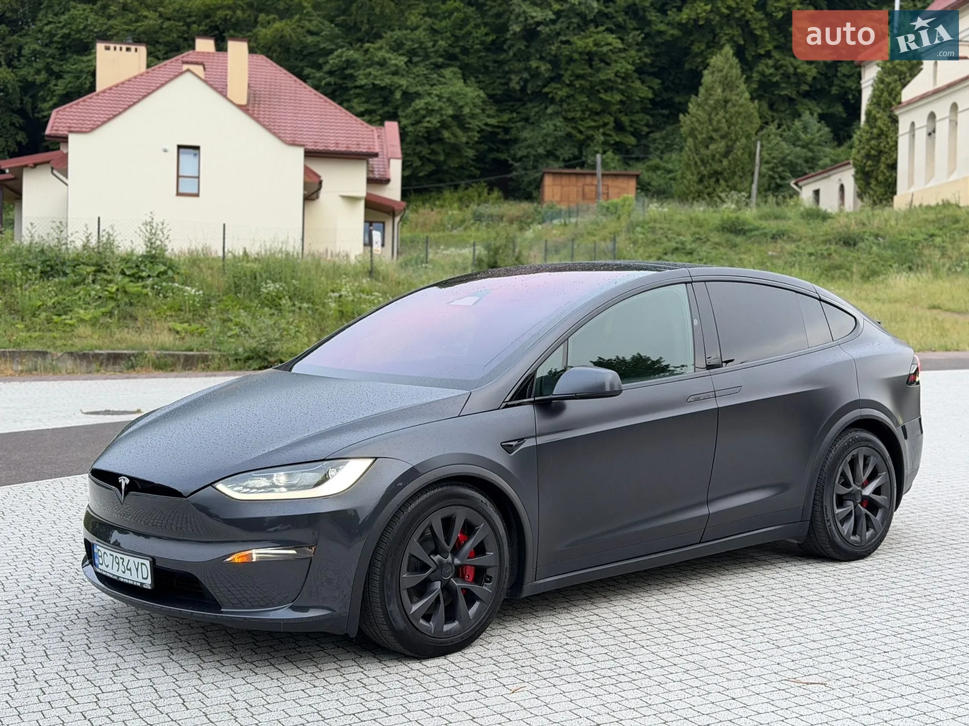 Tesla Model X 2024 — 1