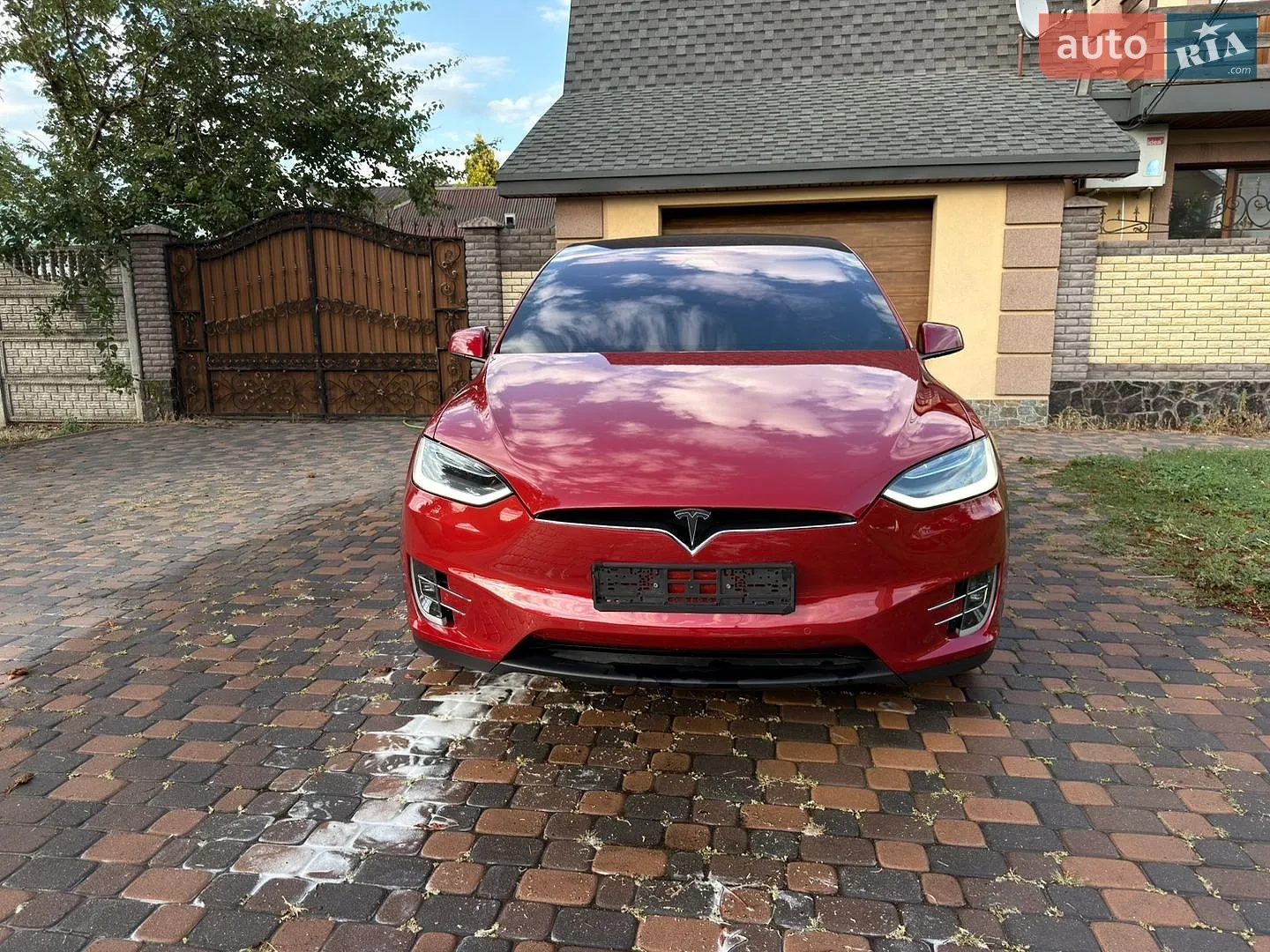 Tesla Model X, 2020