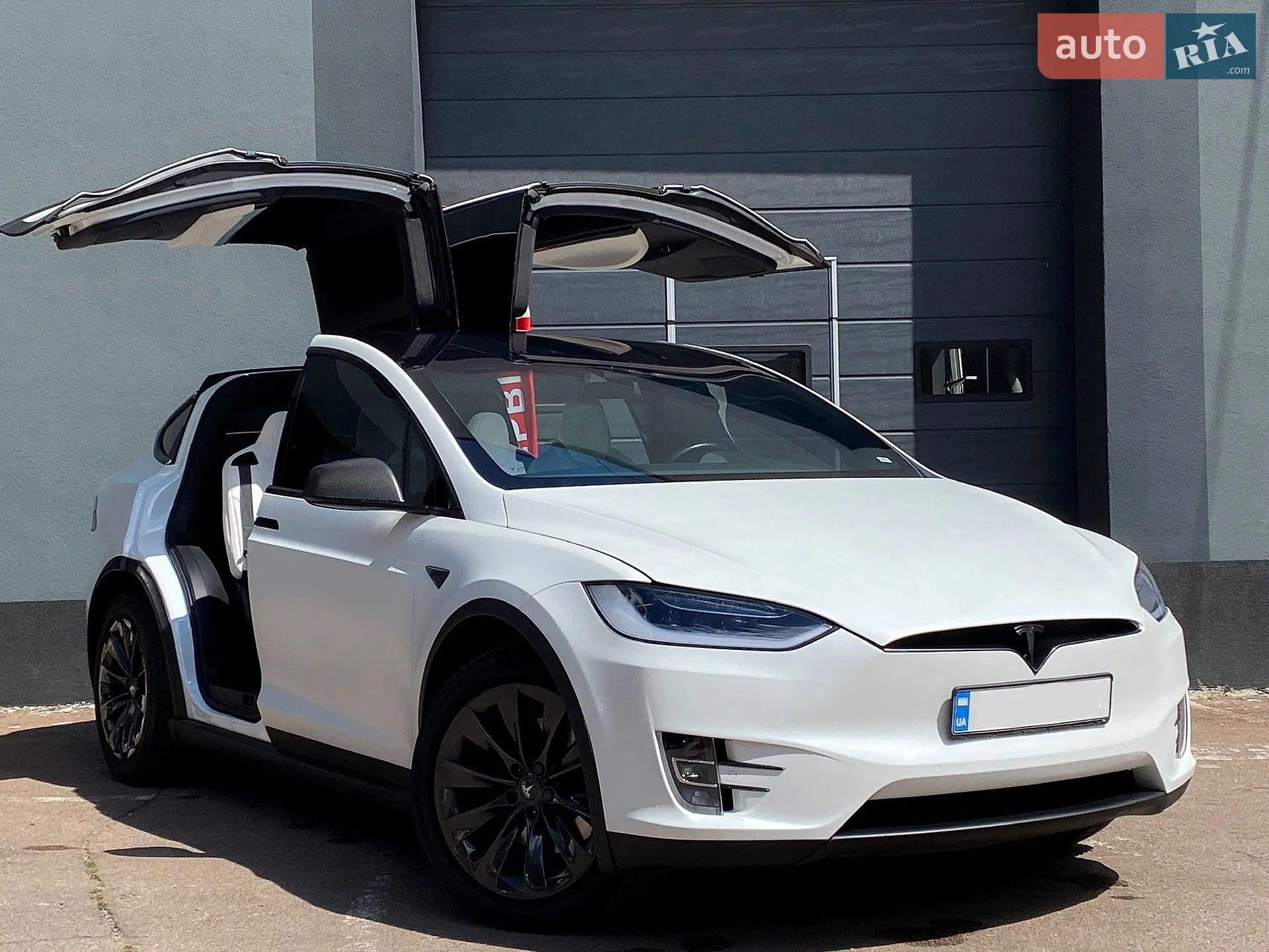 Tesla Model X, 2019