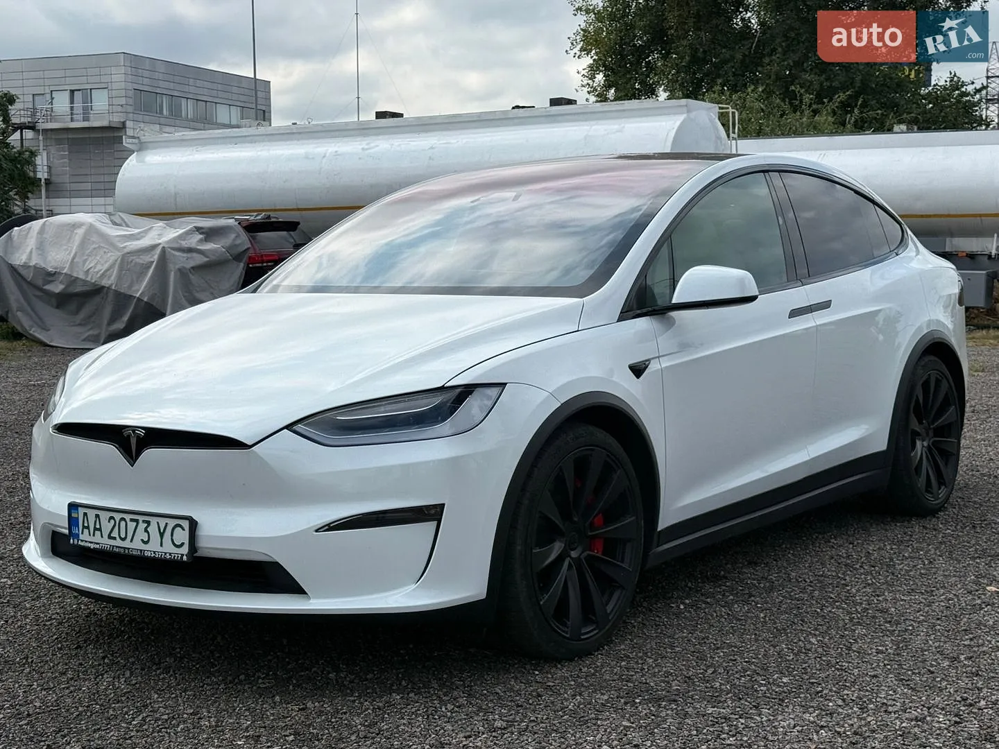 Tesla Model X, 2023
