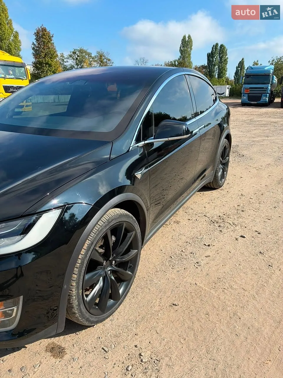 Tesla Model X, 2019