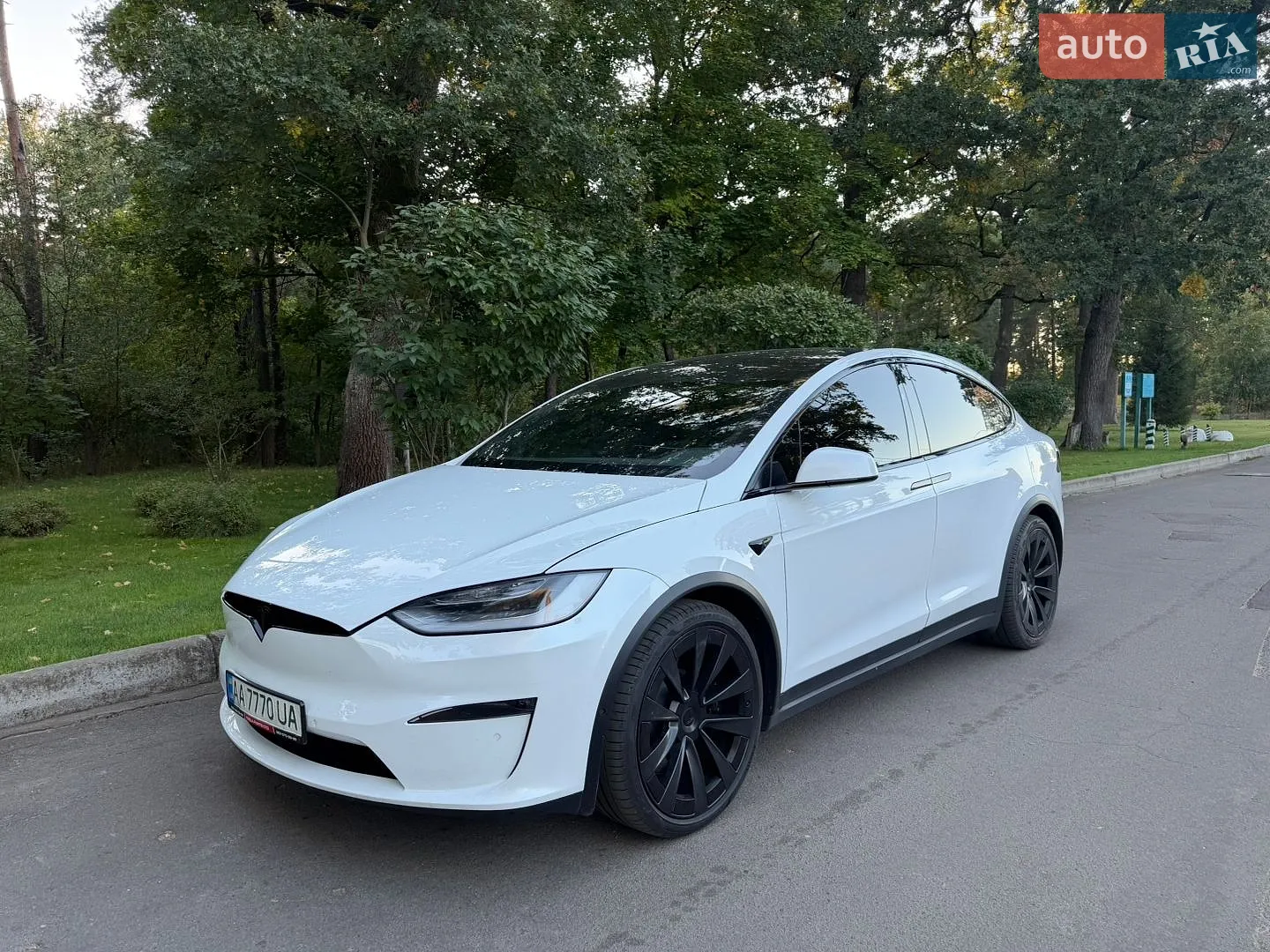 Tesla Model X, 2022