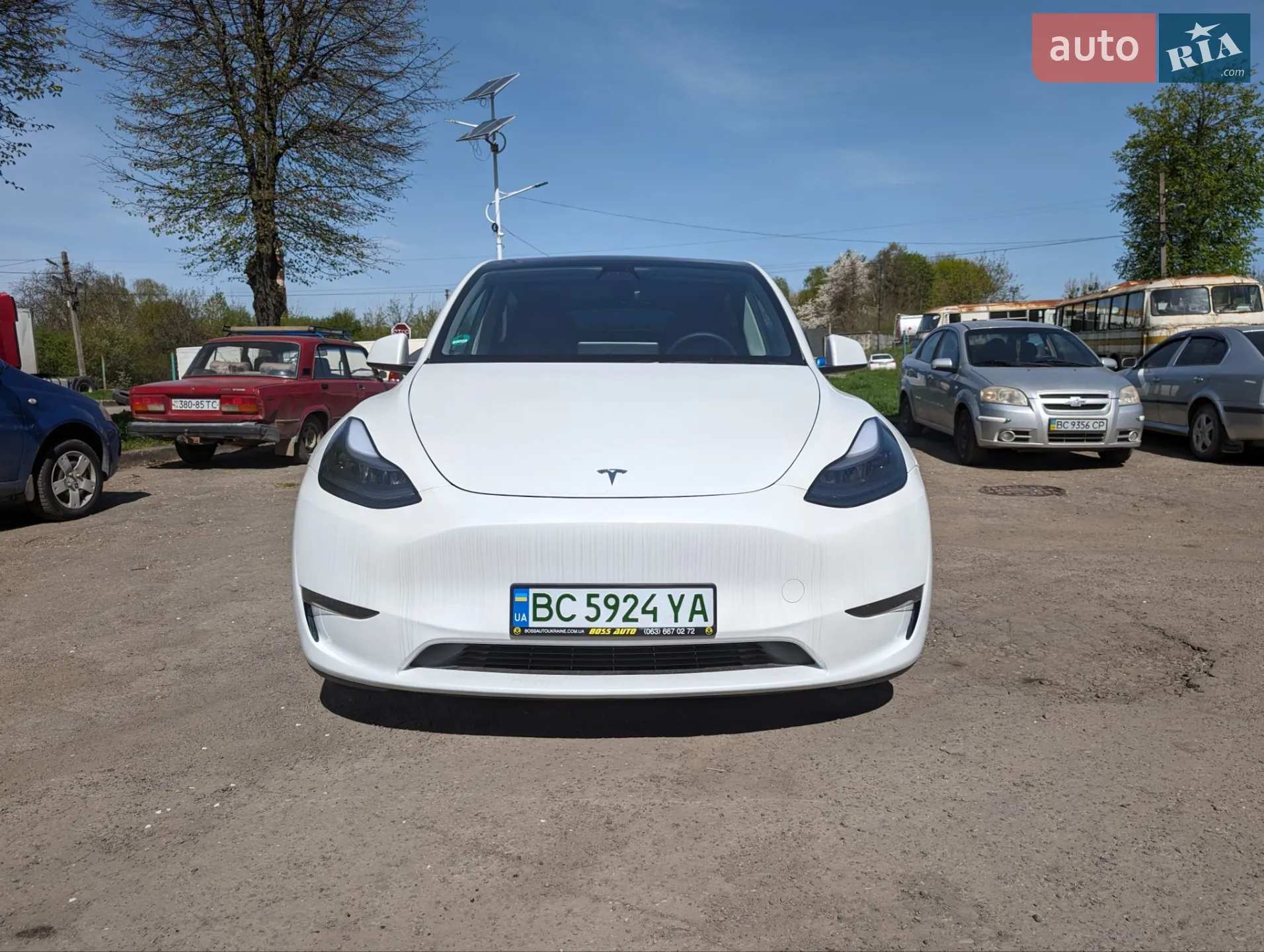 Tesla Model Y, 2022