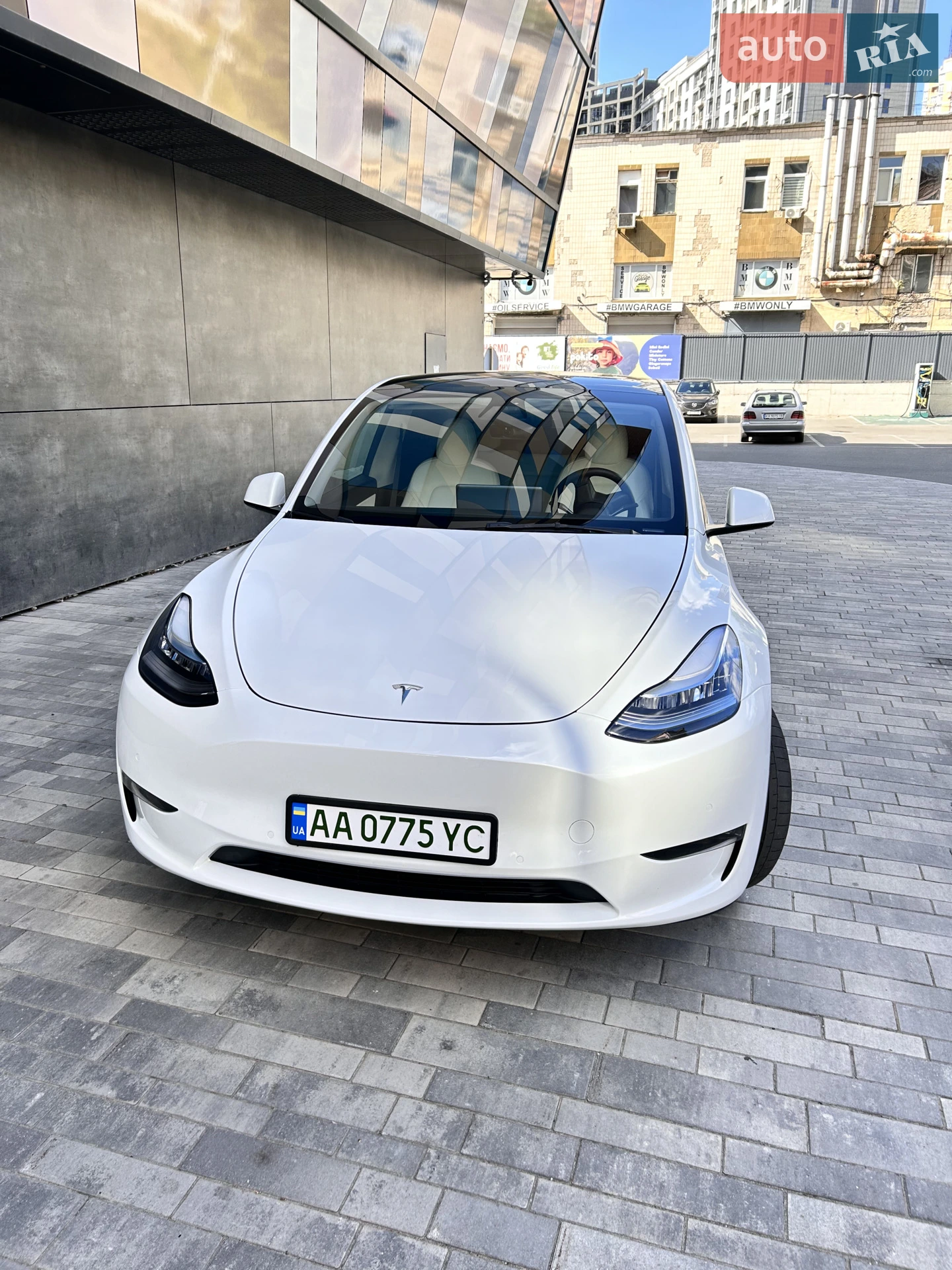 Tesla Model Y, 2022