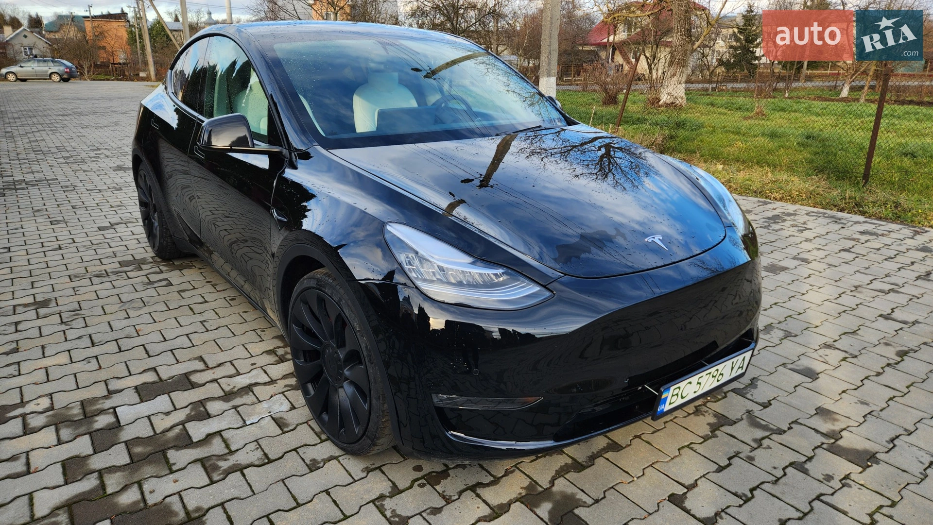 Tesla Model Y, 2020