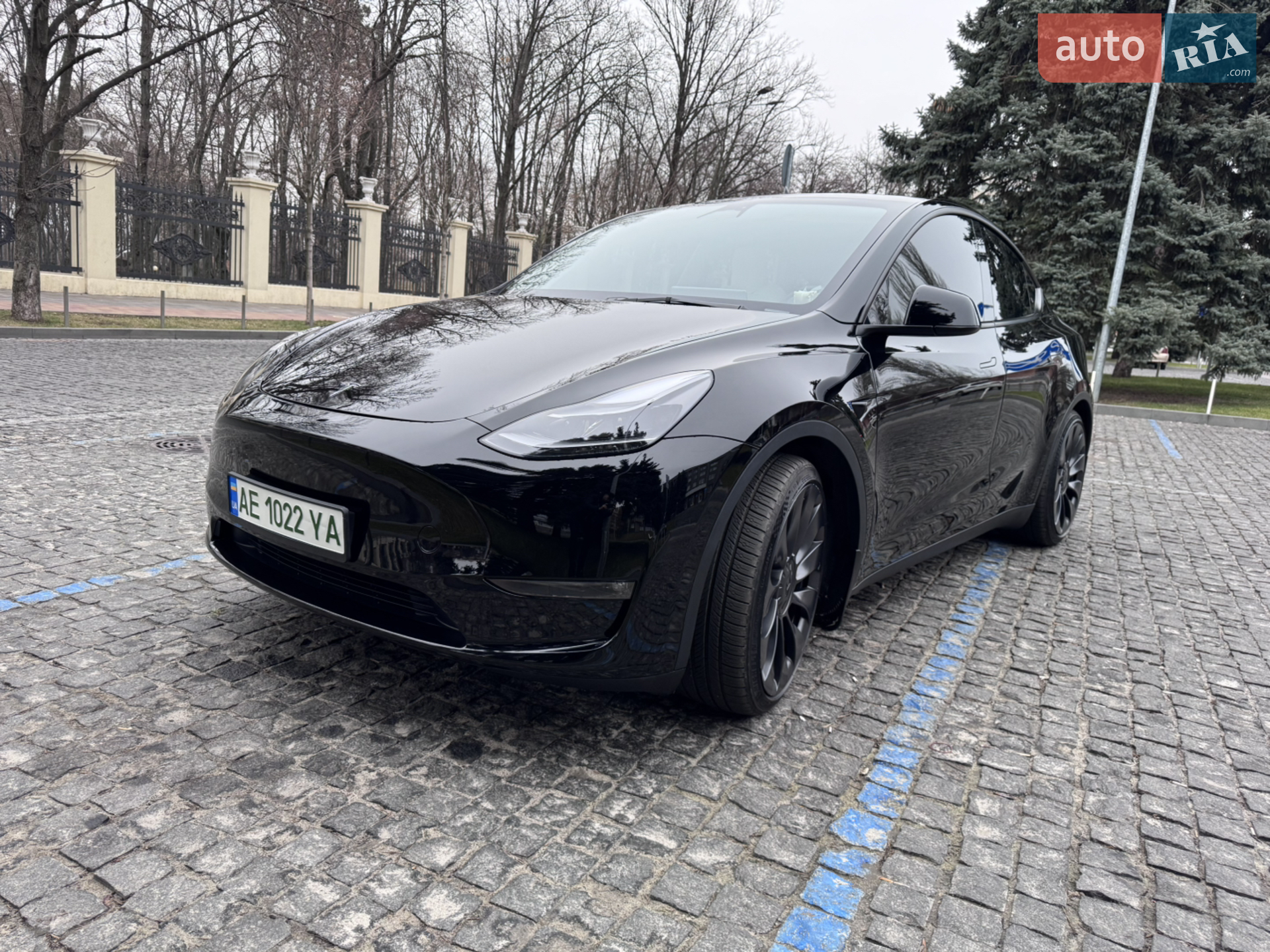Tesla Model Y, 2023
