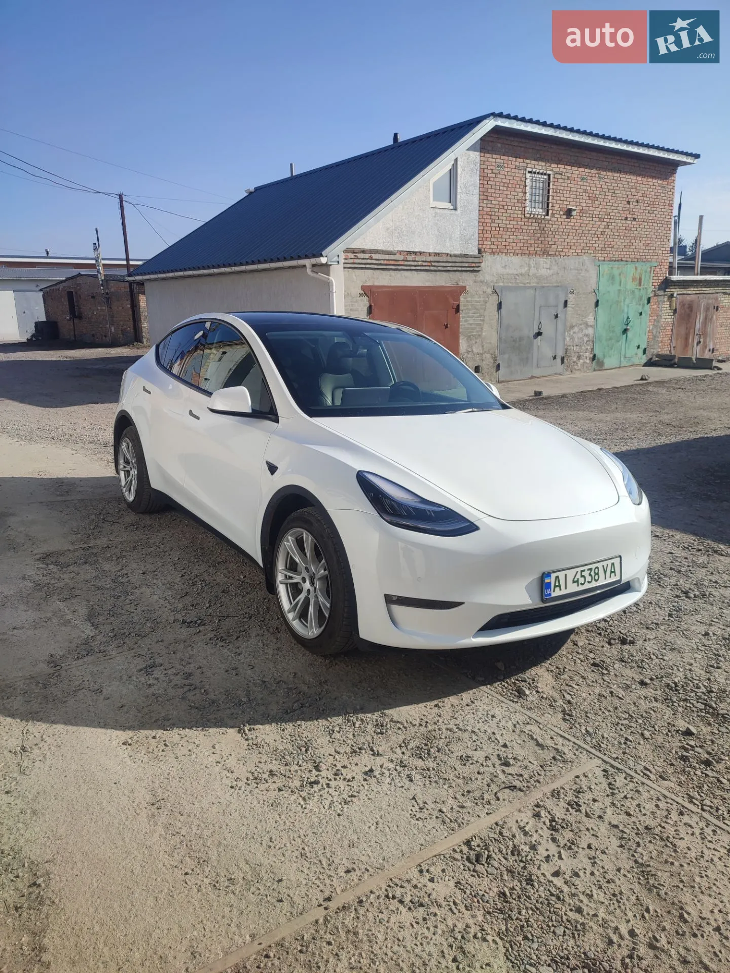 Tesla Model Y, 2021