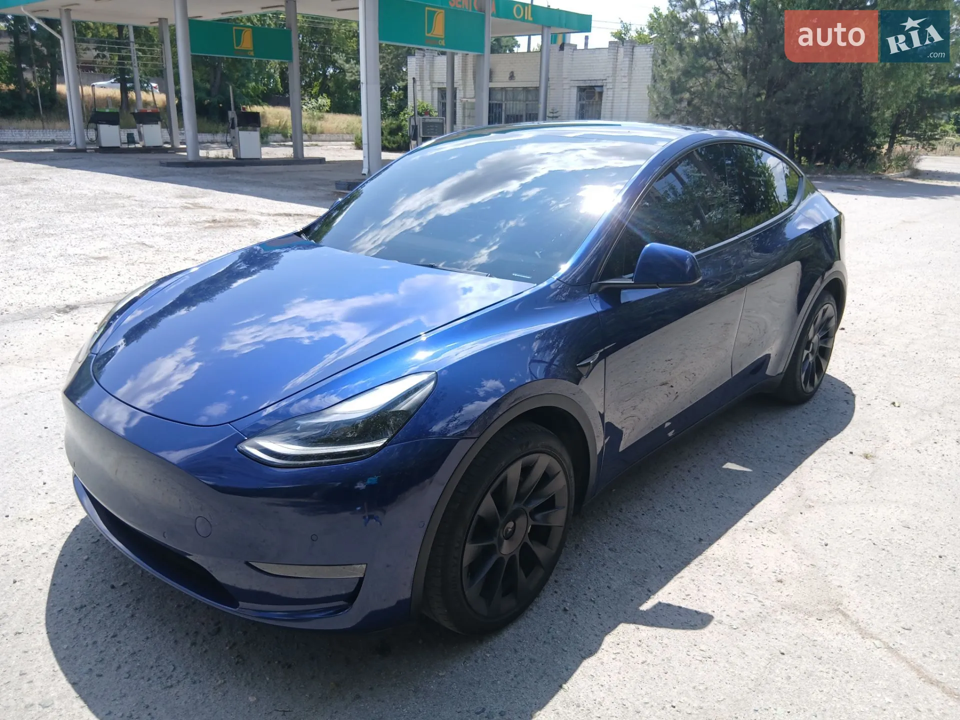 Tesla Model Y, 2022