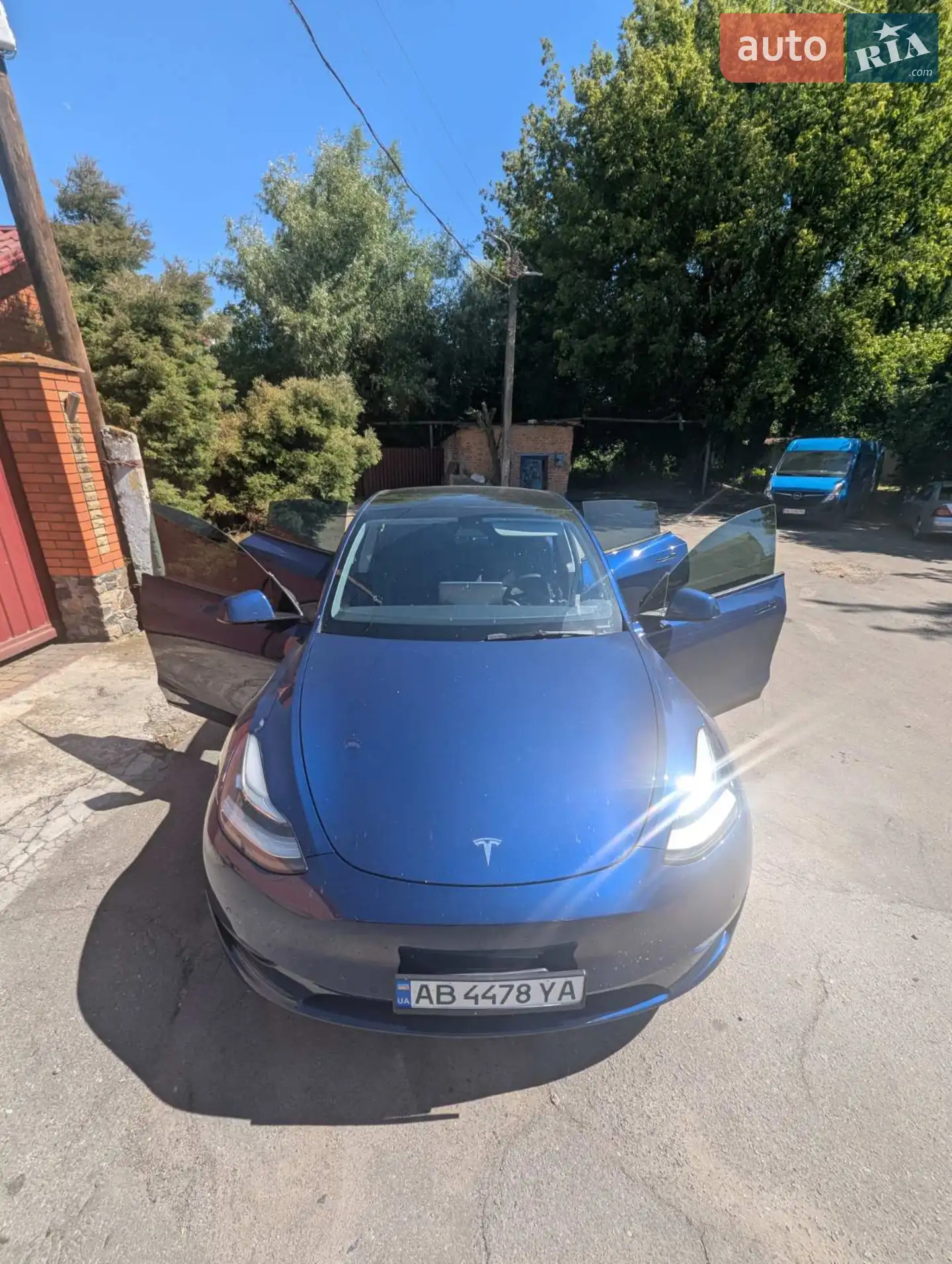 Tesla Model Y, 2021
